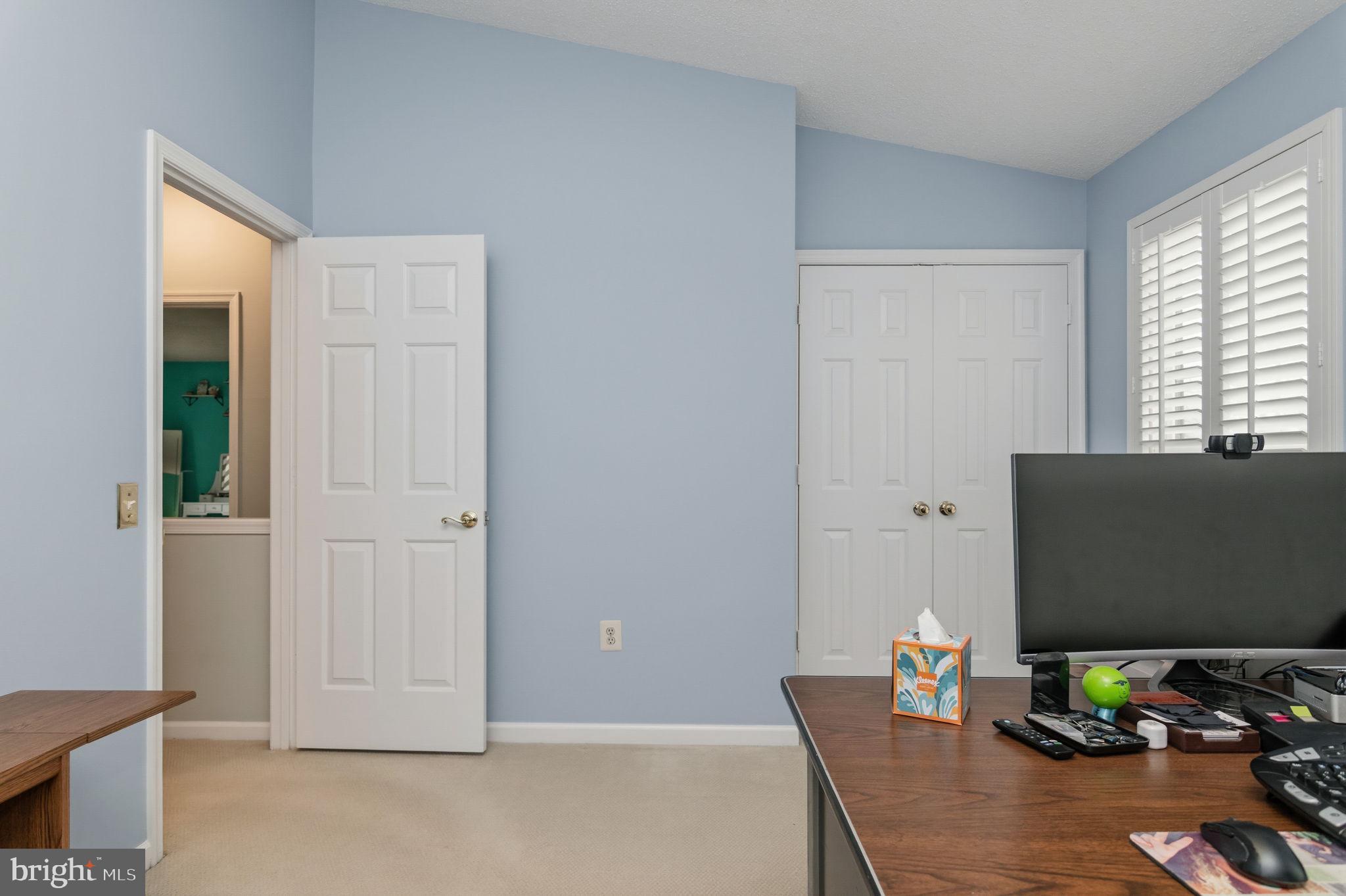 TWIN OAKS FARM - Residential