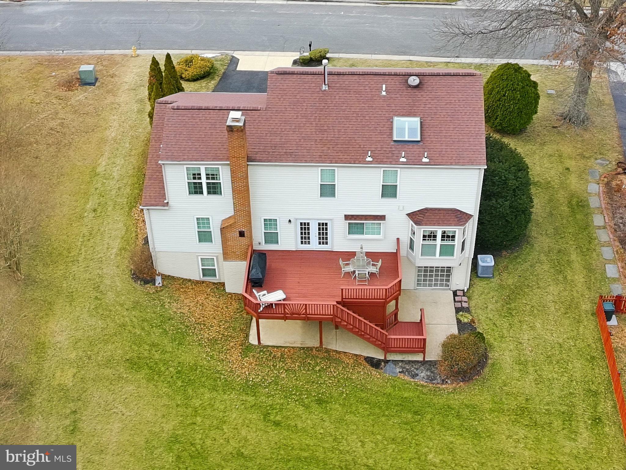 TWIN OAKS FARM - Residential