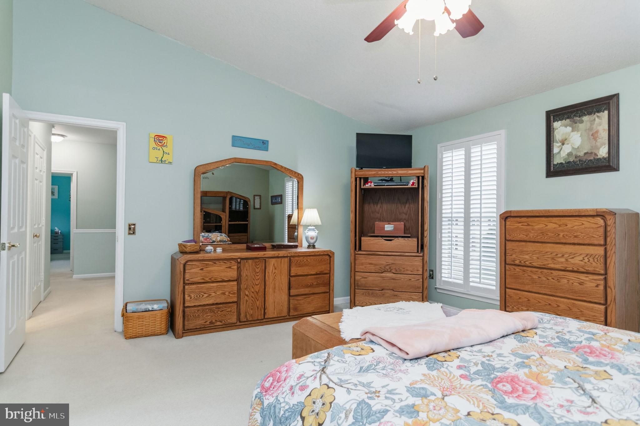 TWIN OAKS FARM - Residential