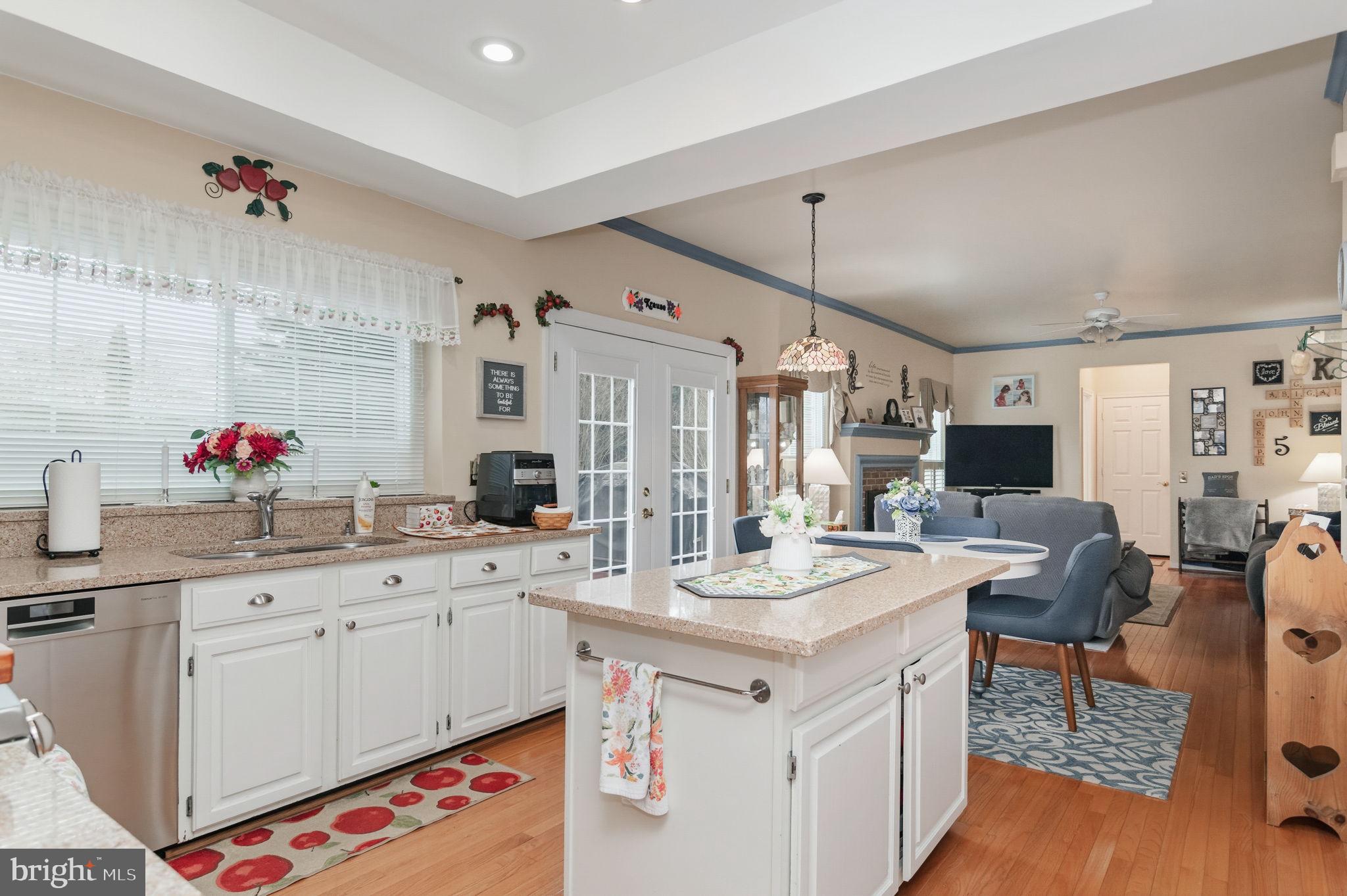 TWIN OAKS FARM - Residential