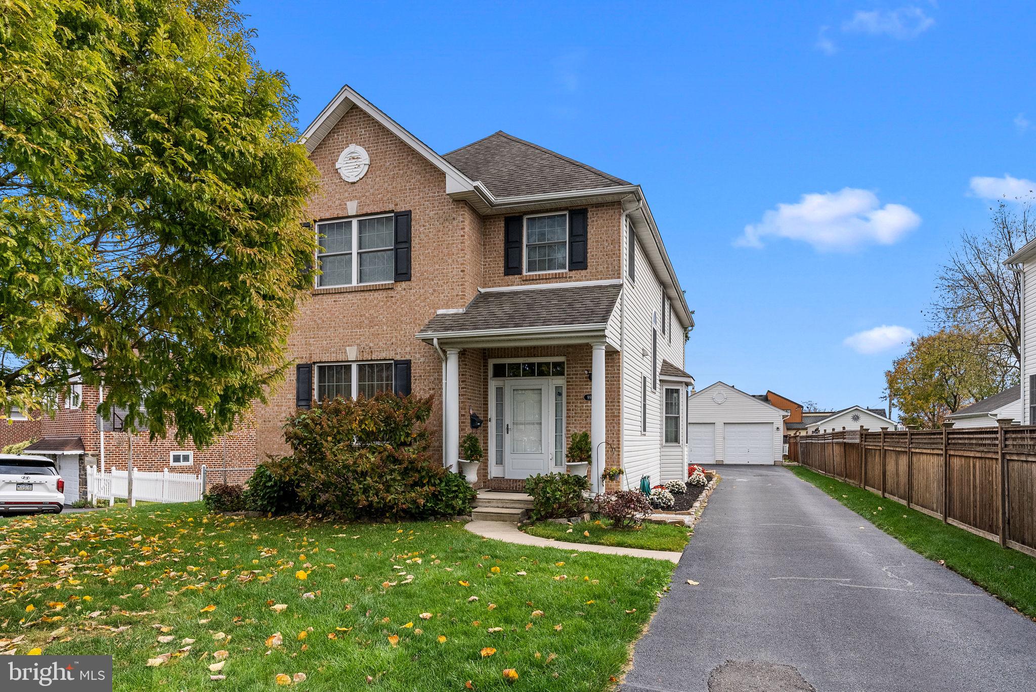 BUSTLETON - Residential