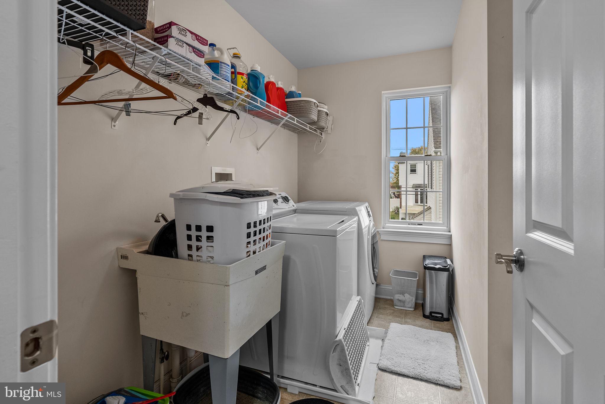 BUSTLETON - Residential