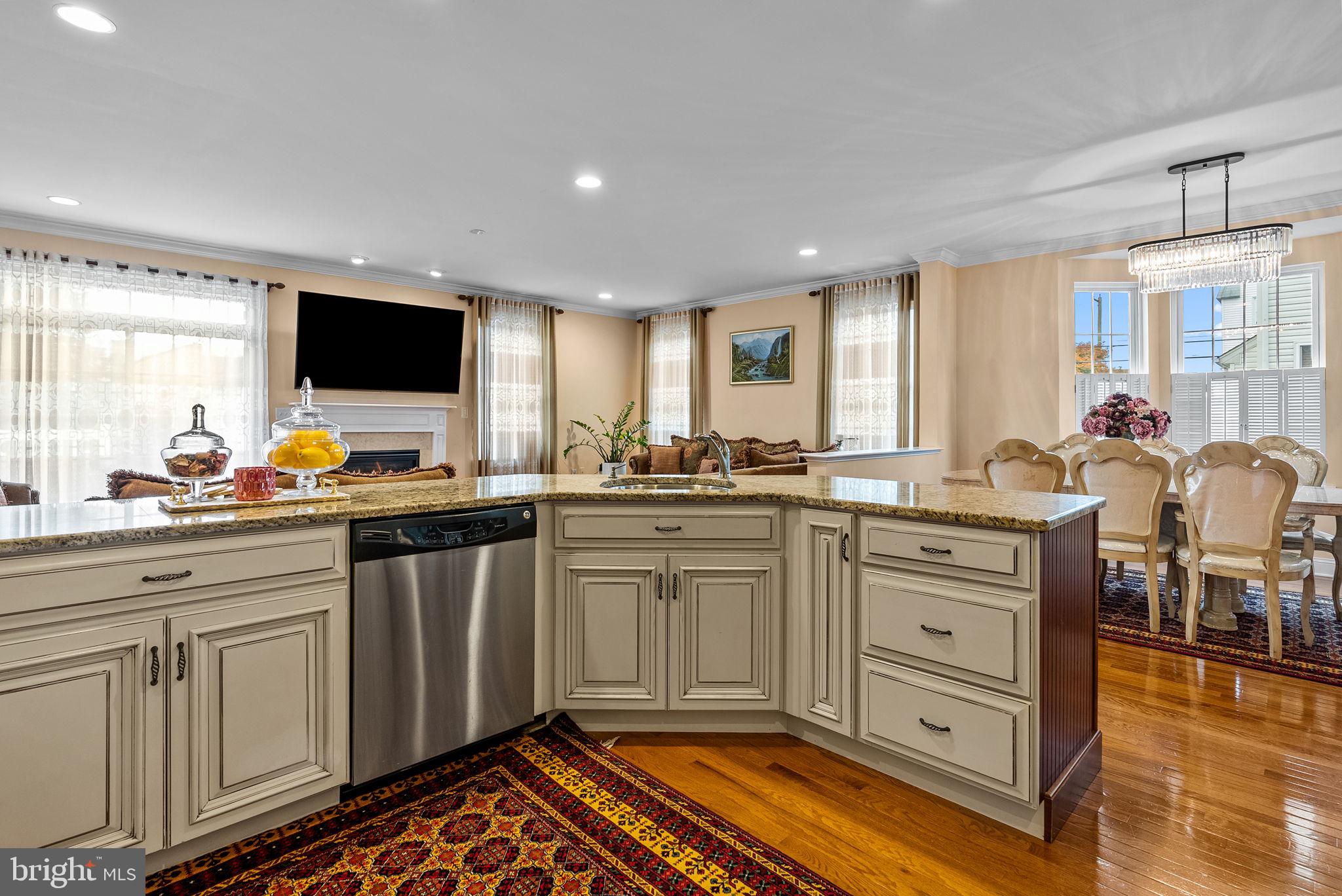 BUSTLETON - Residential