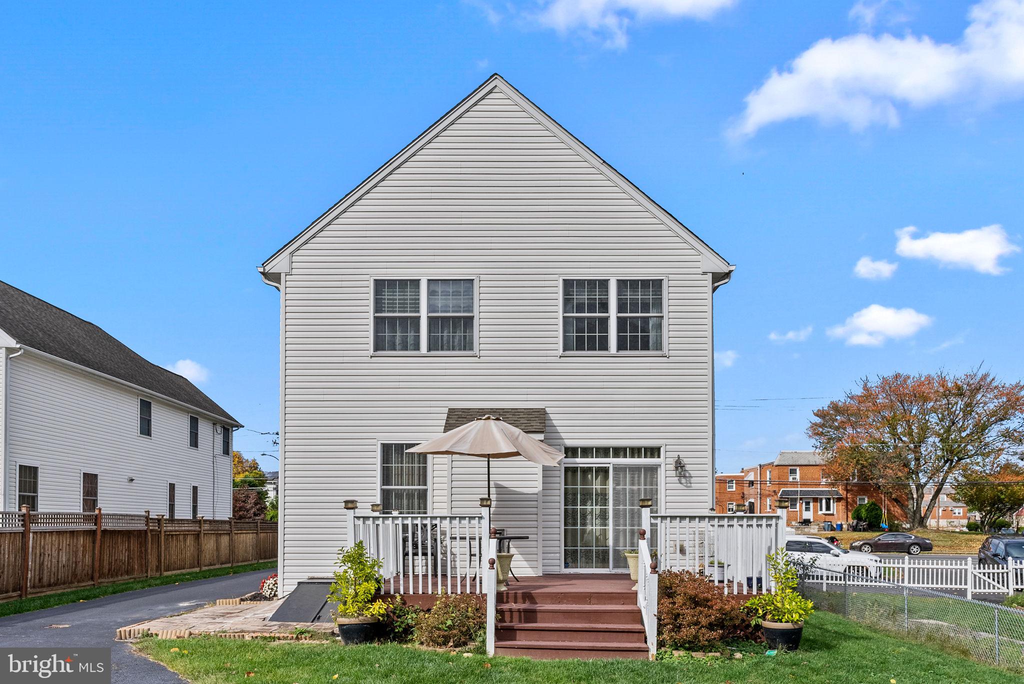BUSTLETON - Residential