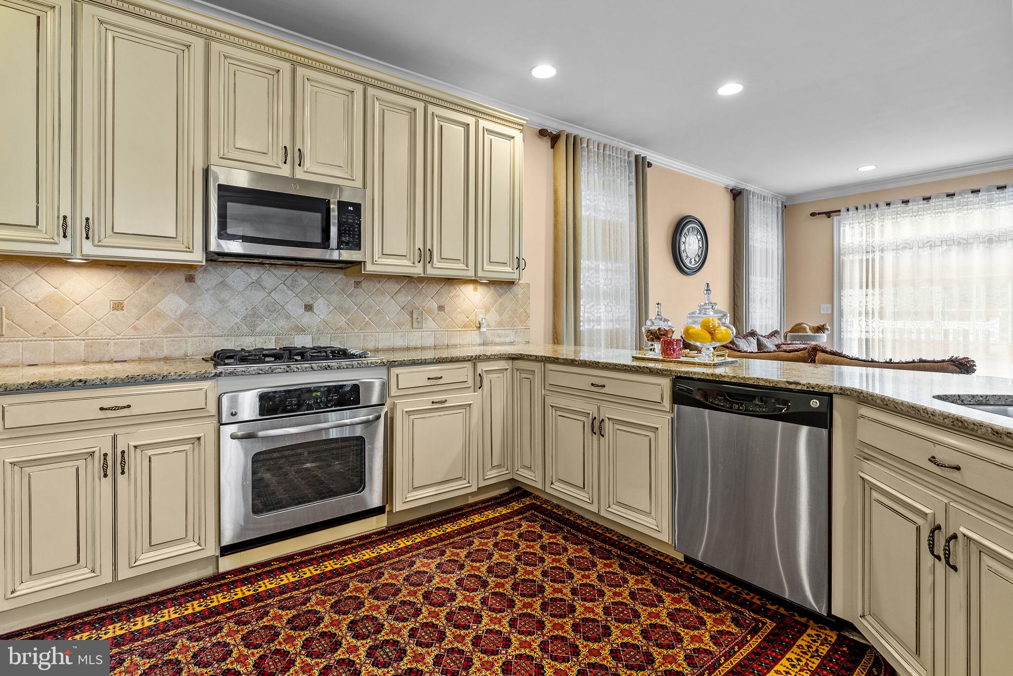 BUSTLETON - Residential