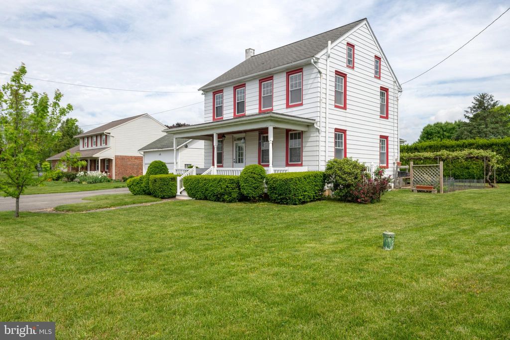 Photo of 1023 Village Road, Lancaster, PA 17602 (MLS # PALA2050654)