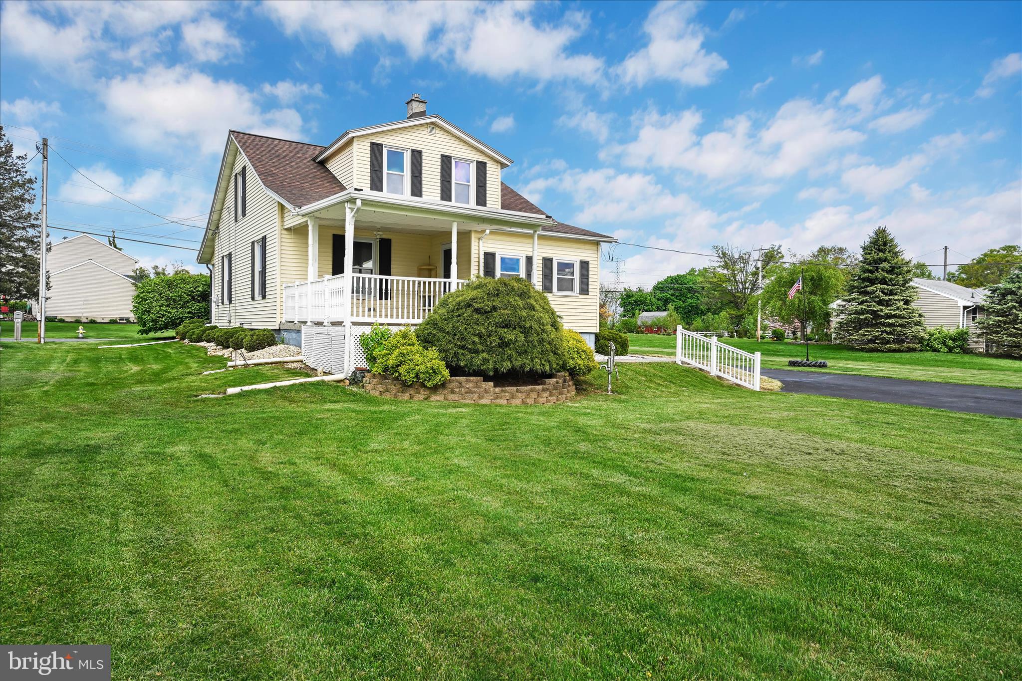 265 NARROWS DRIVE