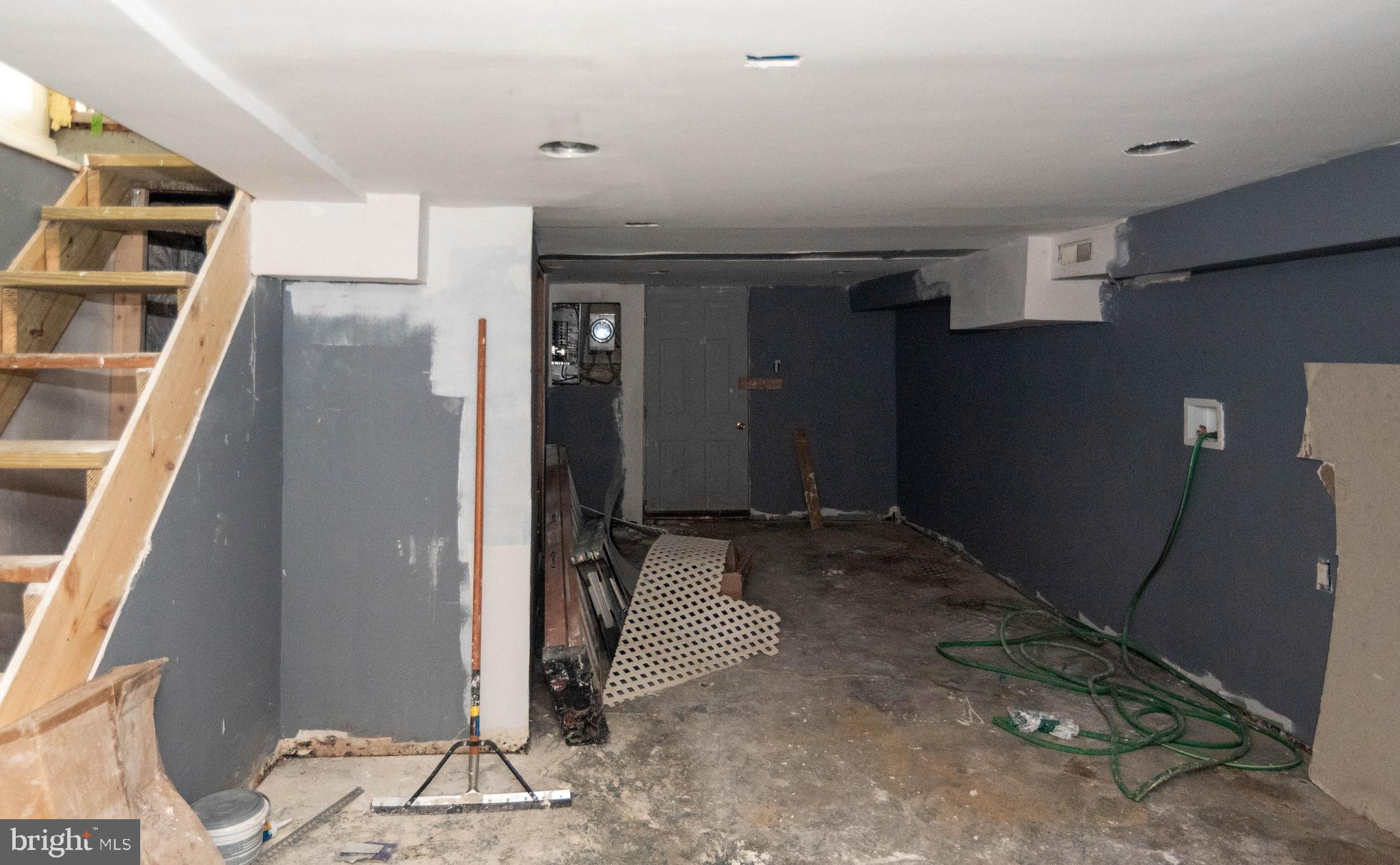 LANGSTON HUGHES - Residential