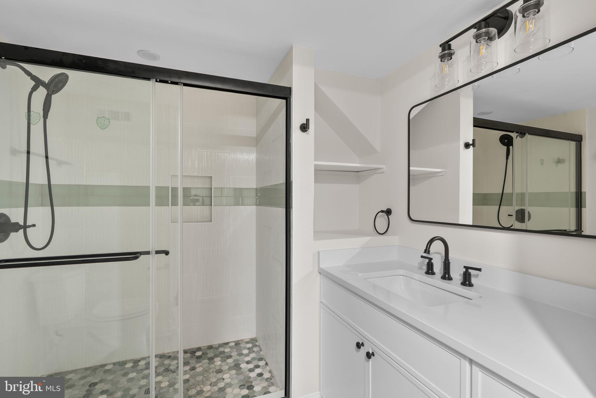 VEIRS MILL VILLAGE - Residential