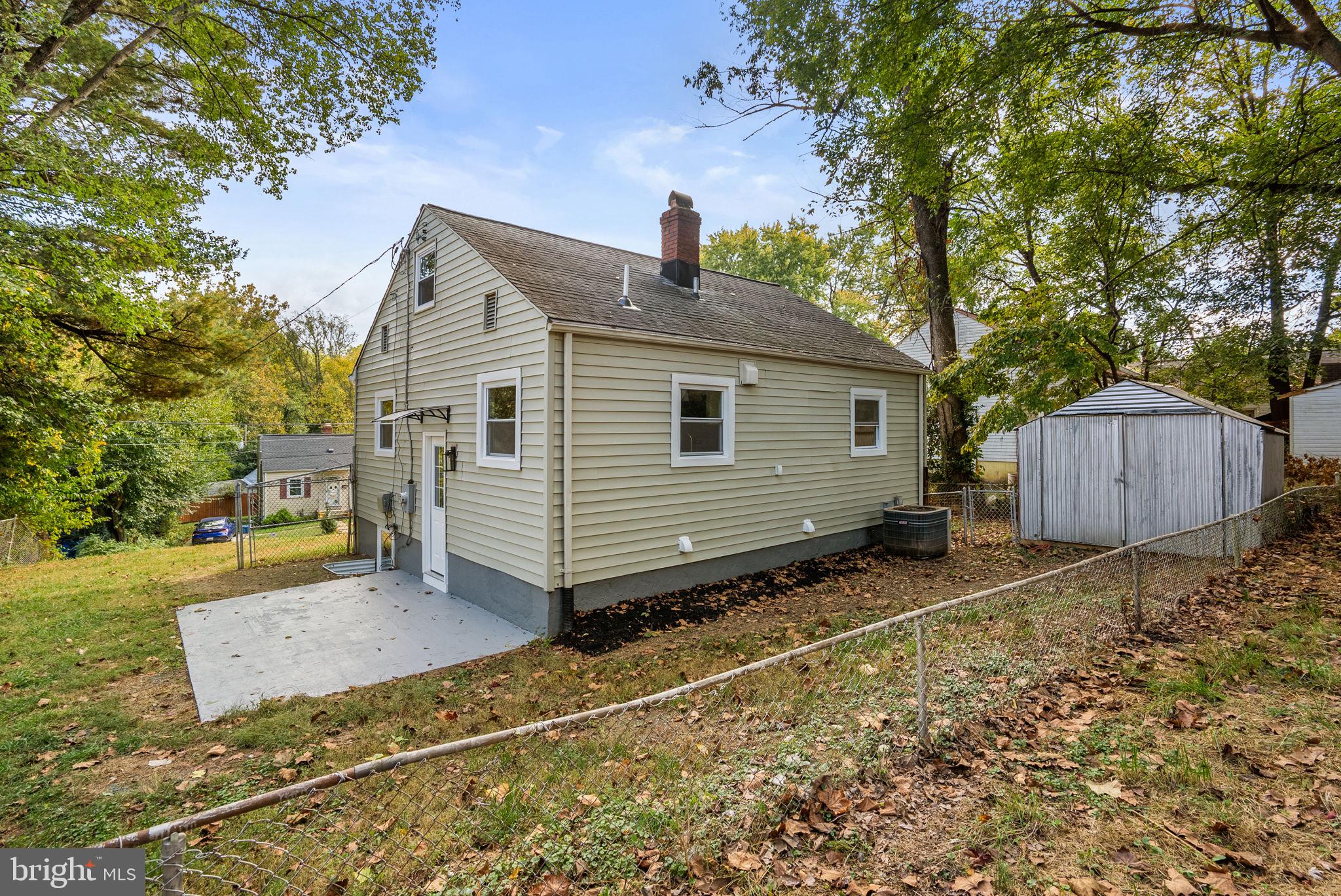 VEIRS MILL VILLAGE - Residential