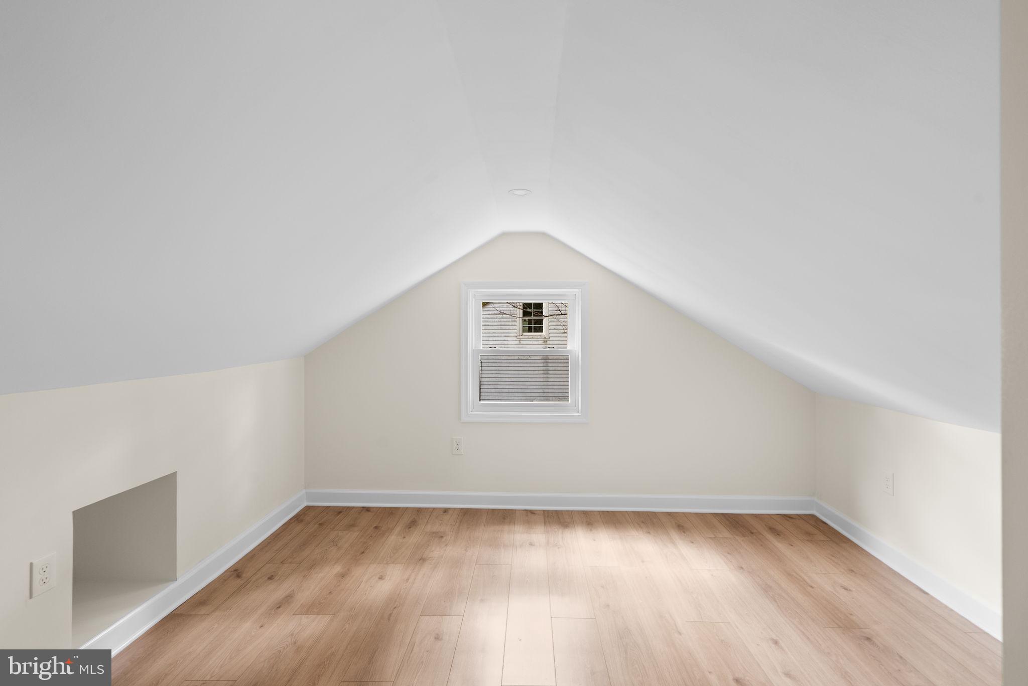 VEIRS MILL VILLAGE - Residential