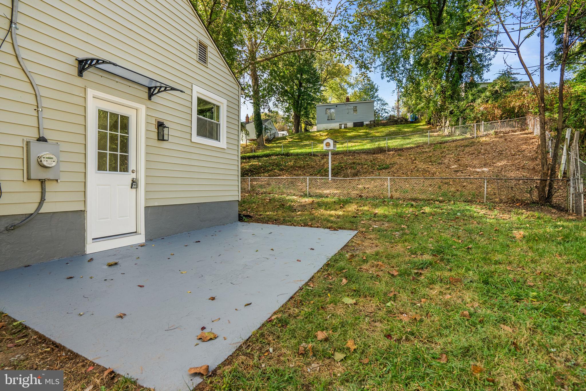 VEIRS MILL VILLAGE - Residential