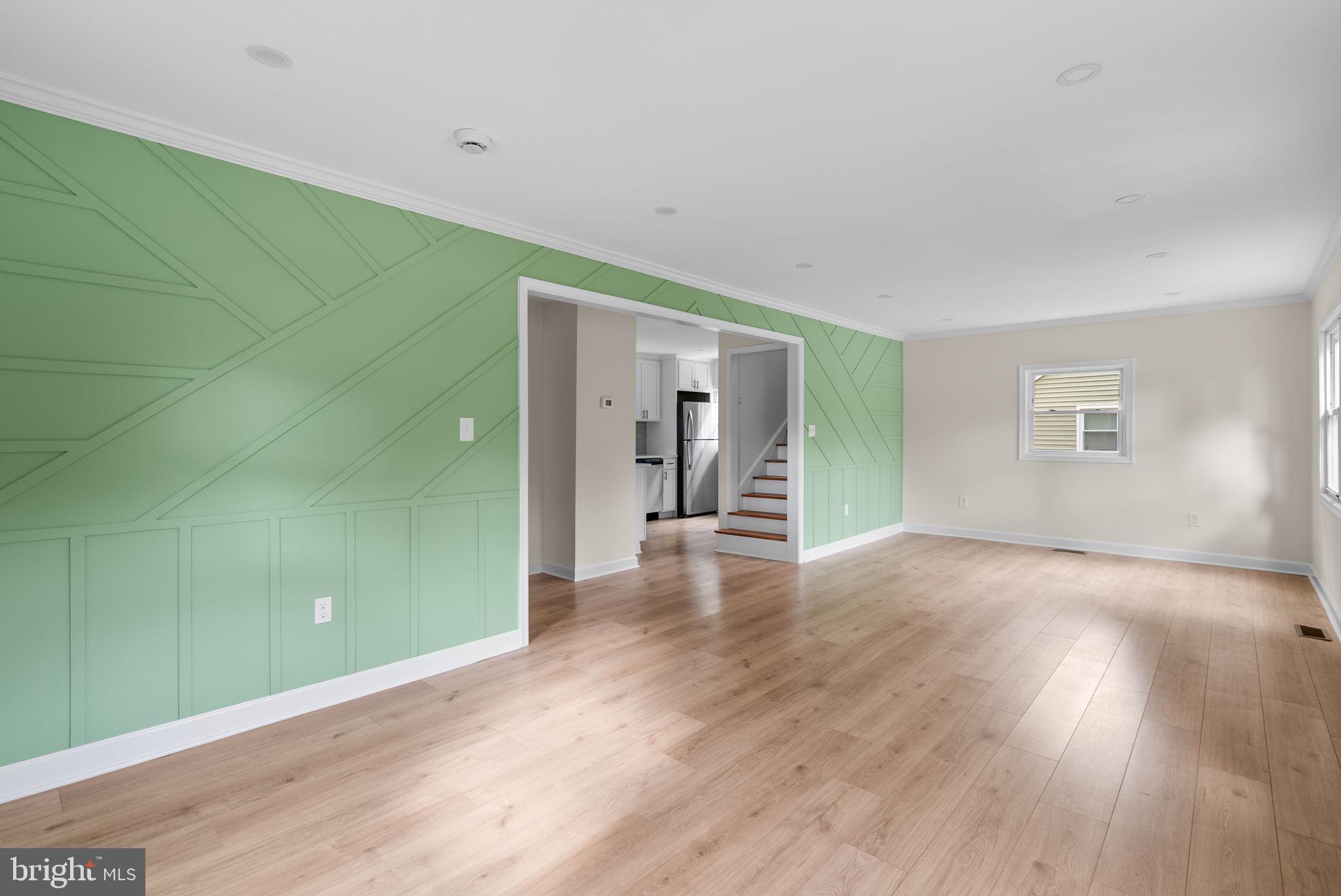 VEIRS MILL VILLAGE - Residential