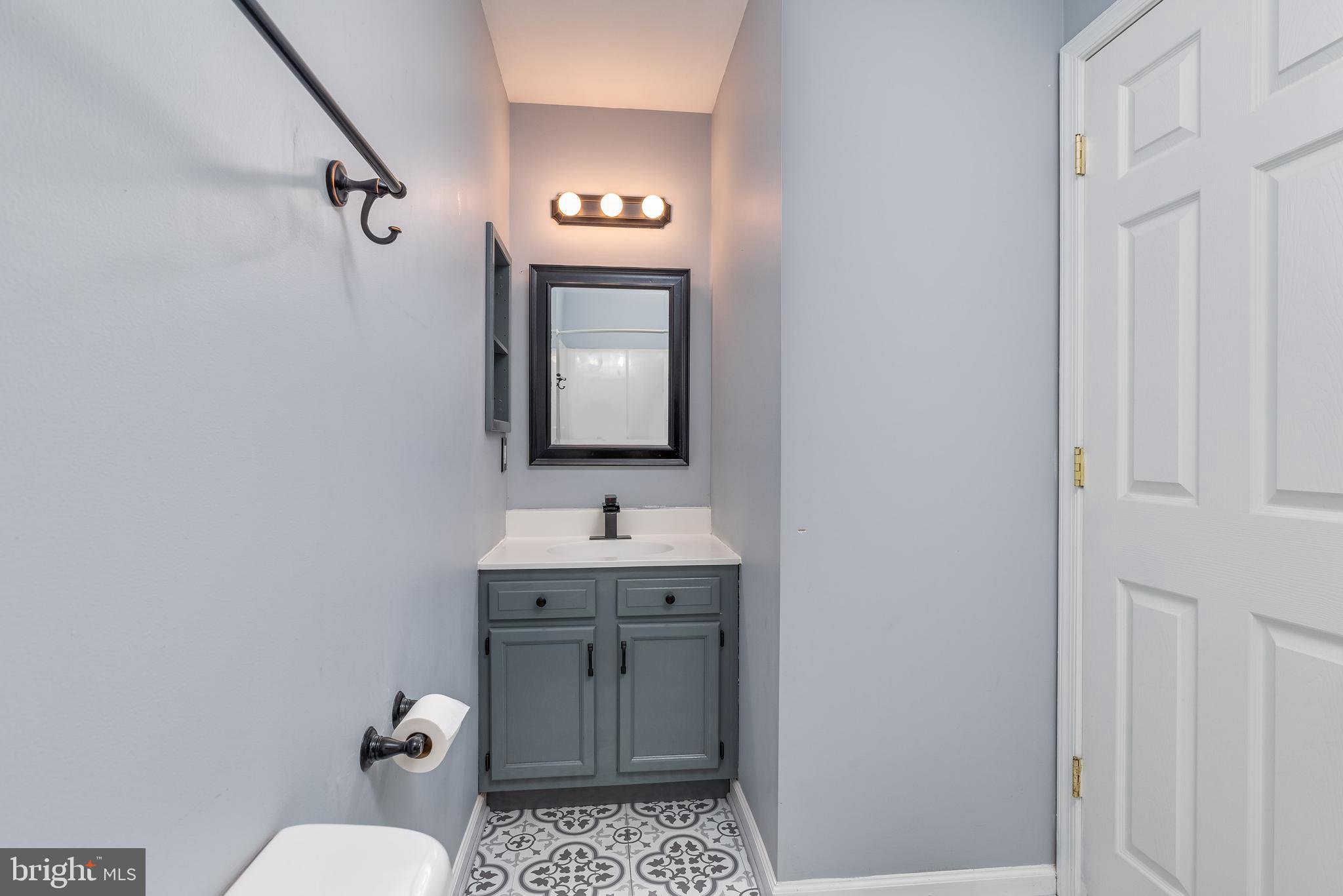 BRIAR RUN - Residential Lease