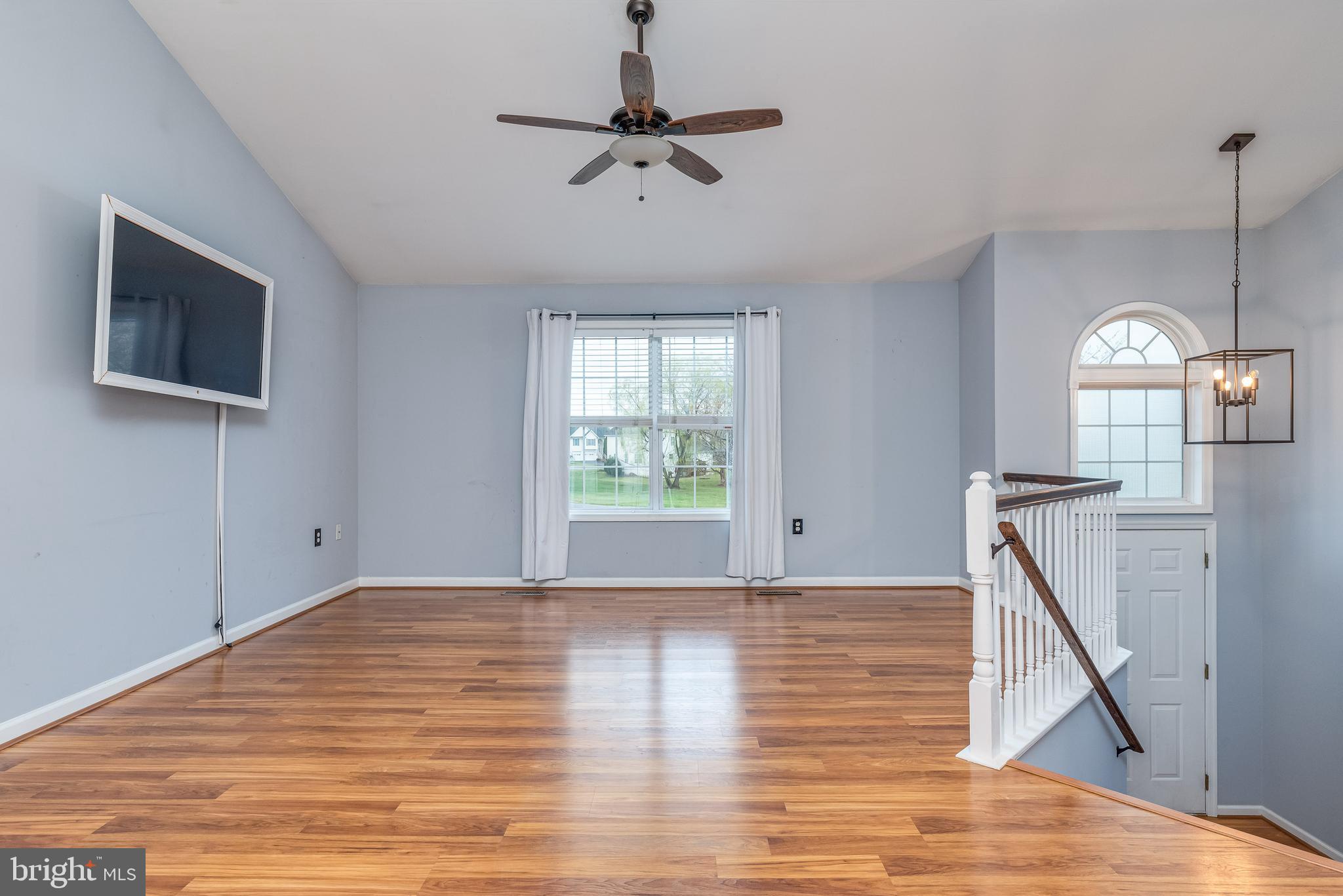 BRIAR RUN - Residential Lease