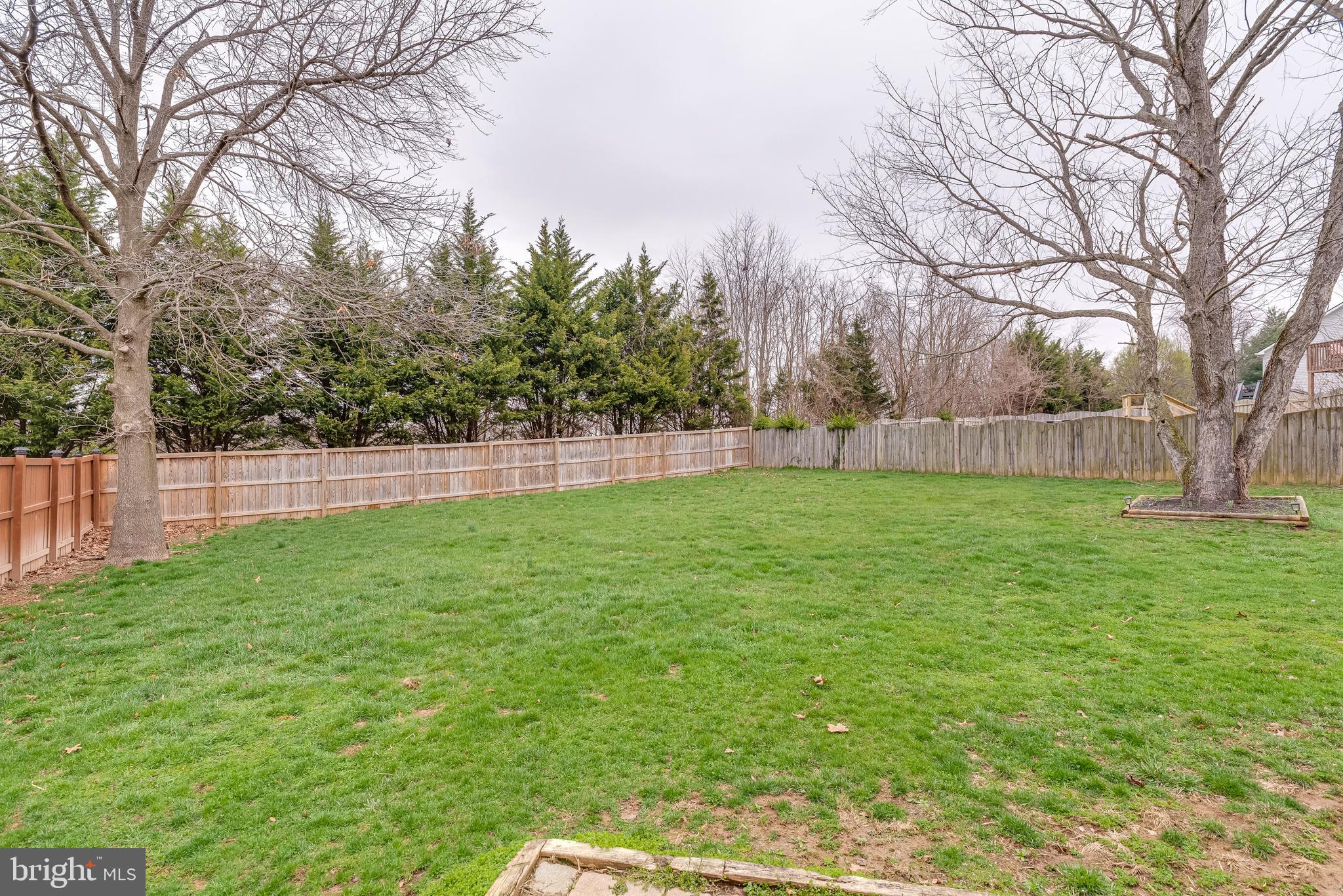 BRIAR RUN - Residential Lease