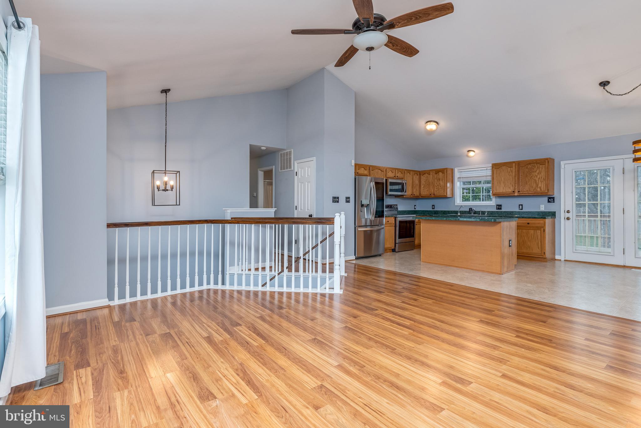 BRIAR RUN - Residential Lease