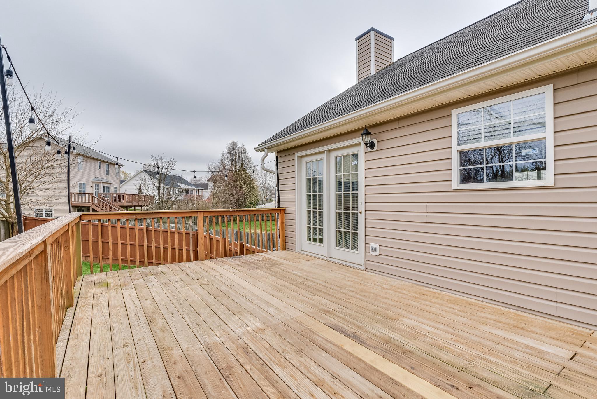 BRIAR RUN - Residential Lease