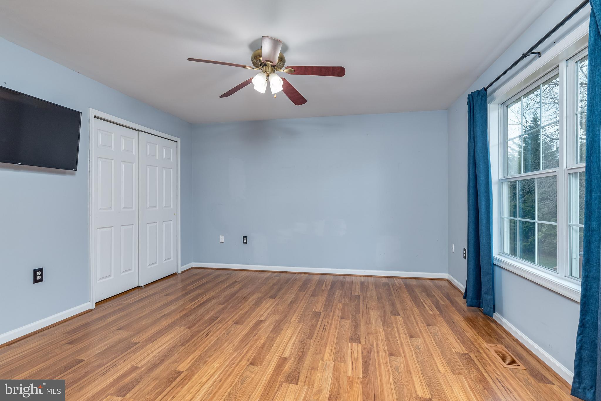 BRIAR RUN - Residential Lease