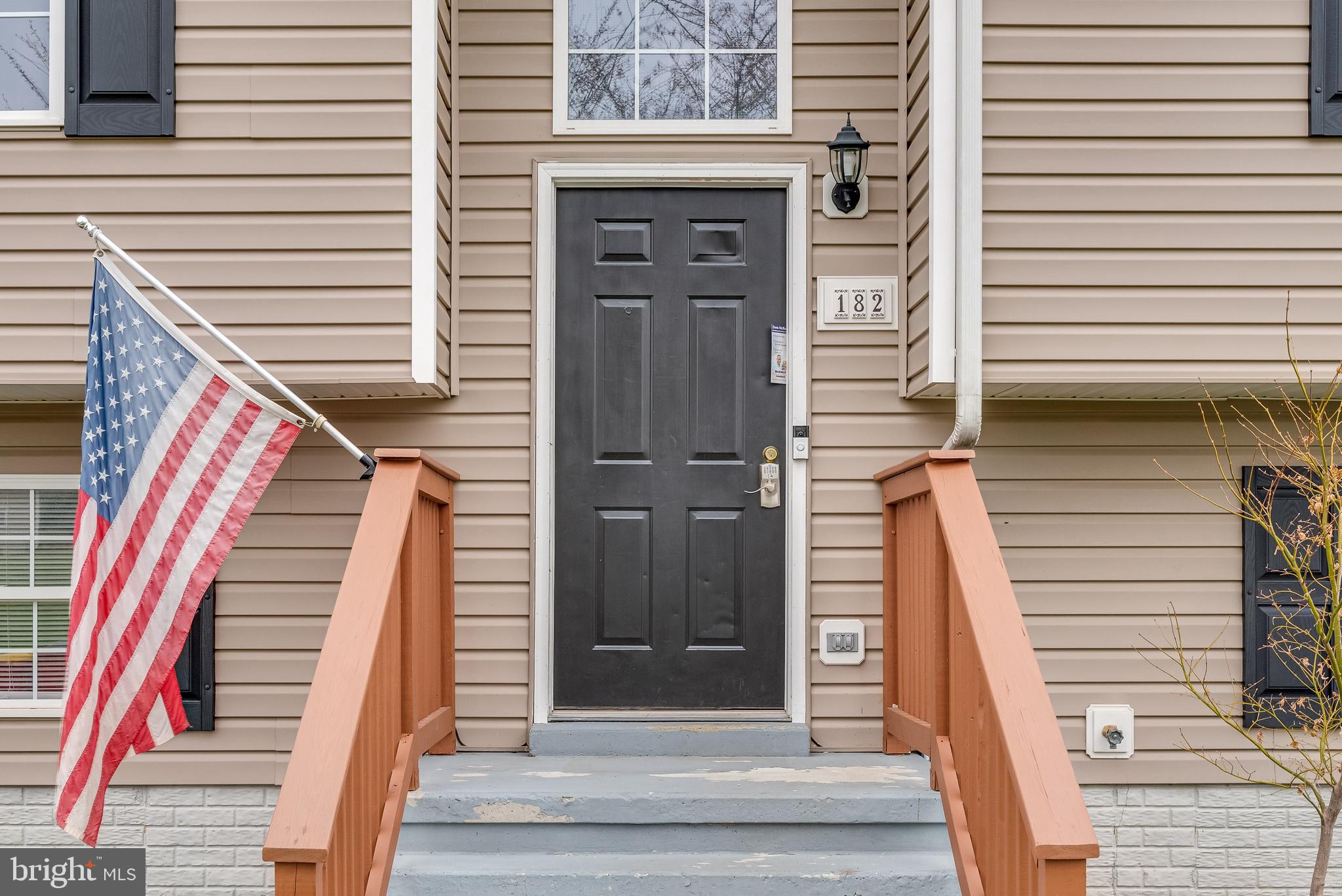 BRIAR RUN - Residential Lease