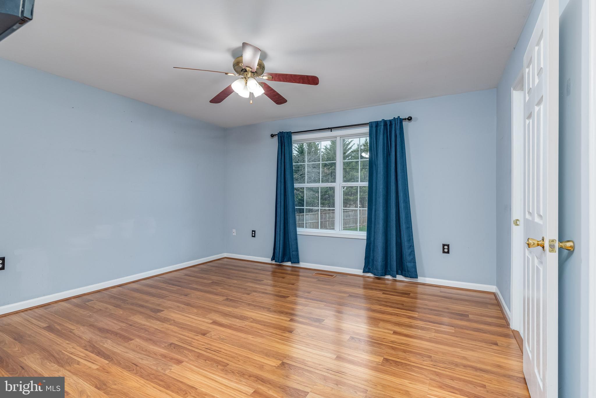 BRIAR RUN - Residential Lease