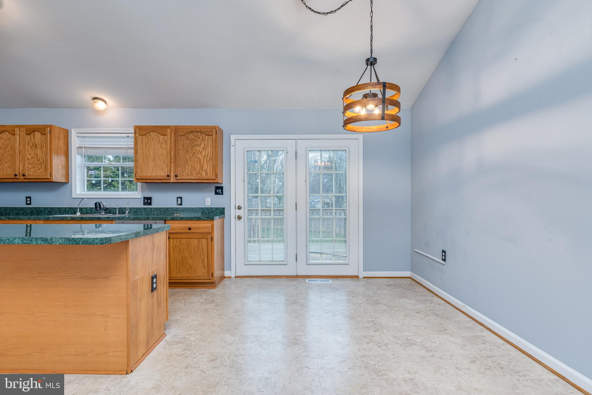 BRIAR RUN - Residential Lease