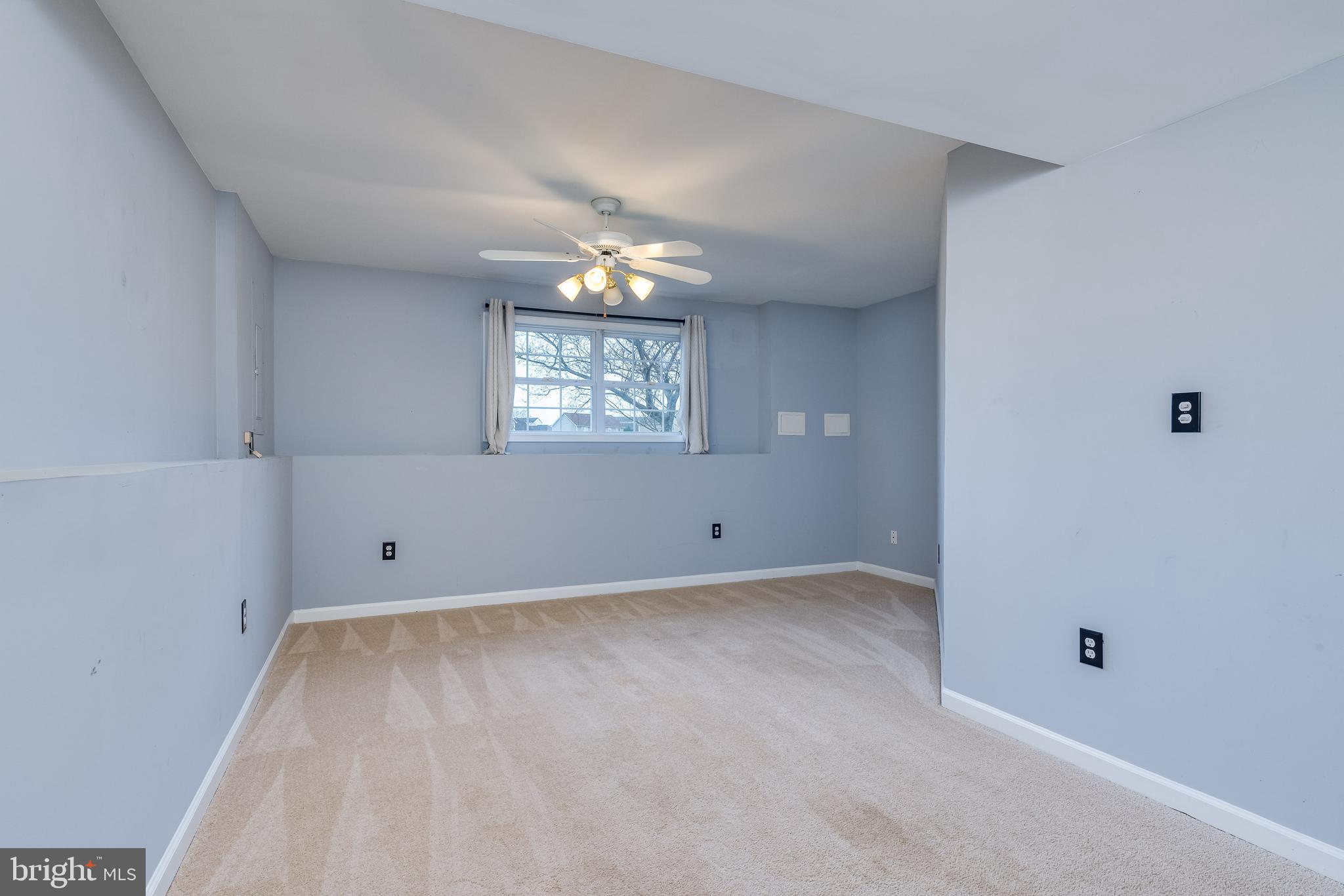 BRIAR RUN - Residential Lease