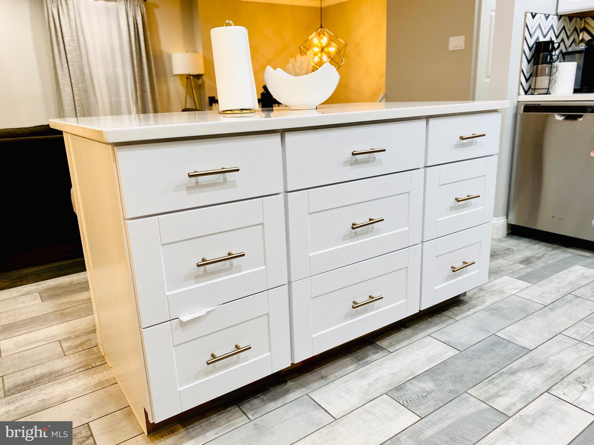 KINGS WOODS - Residential Lease