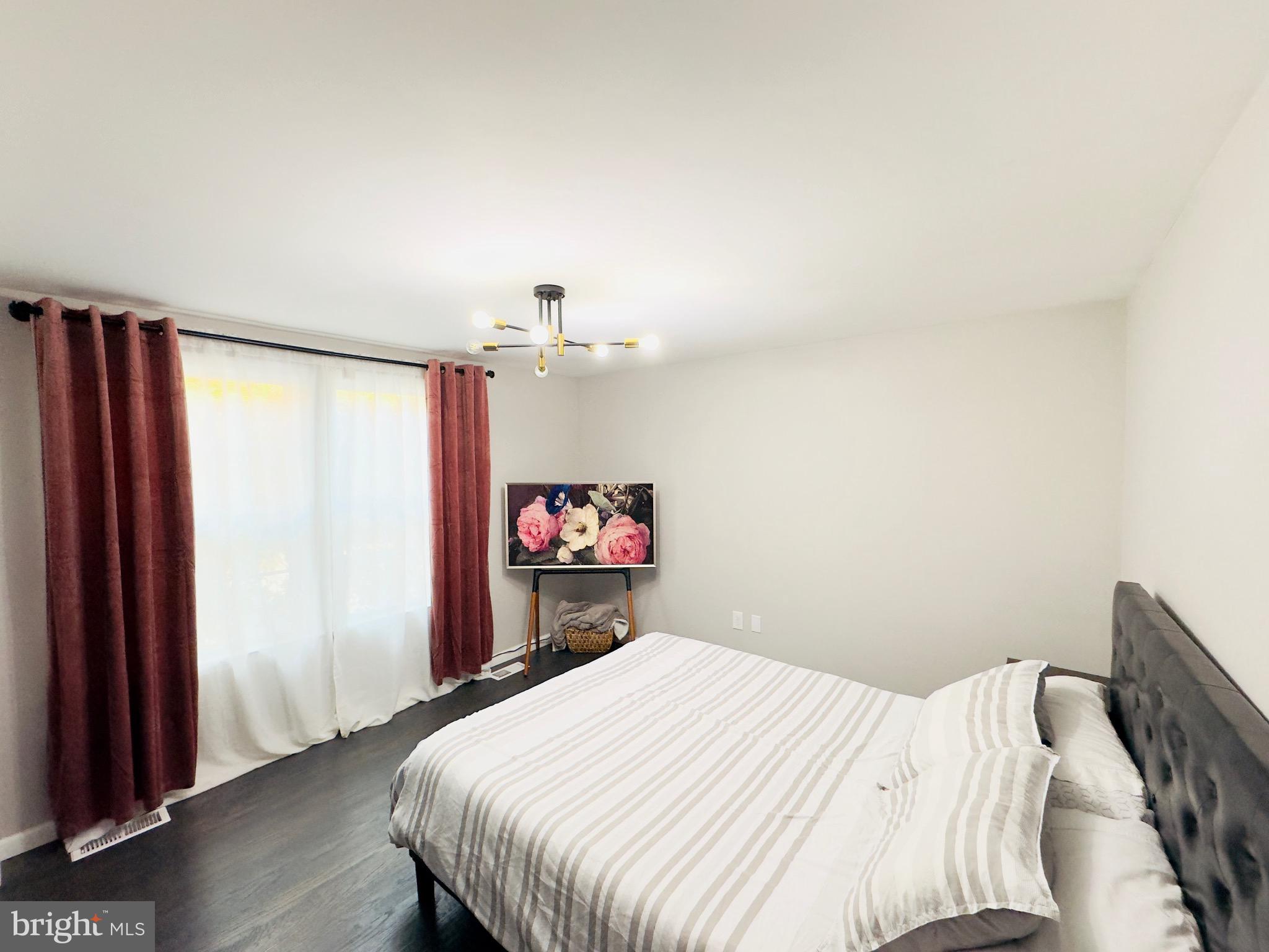 KINGS WOODS - Residential Lease