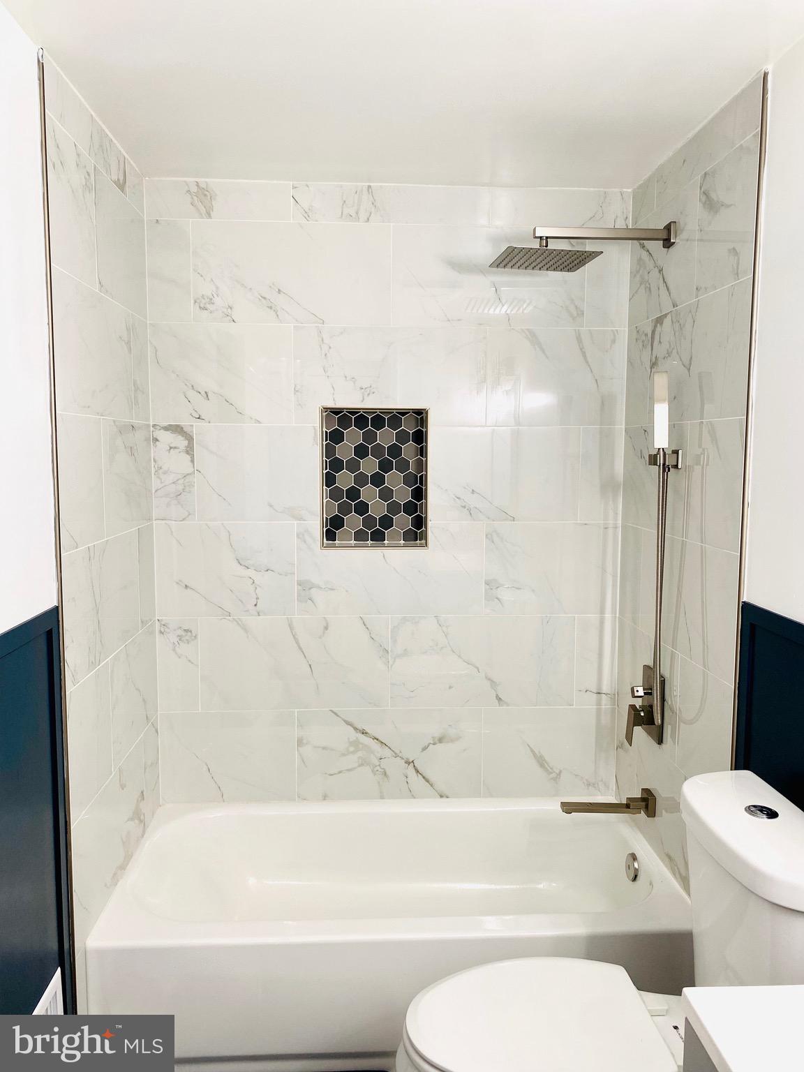 KINGS WOODS - Residential Lease