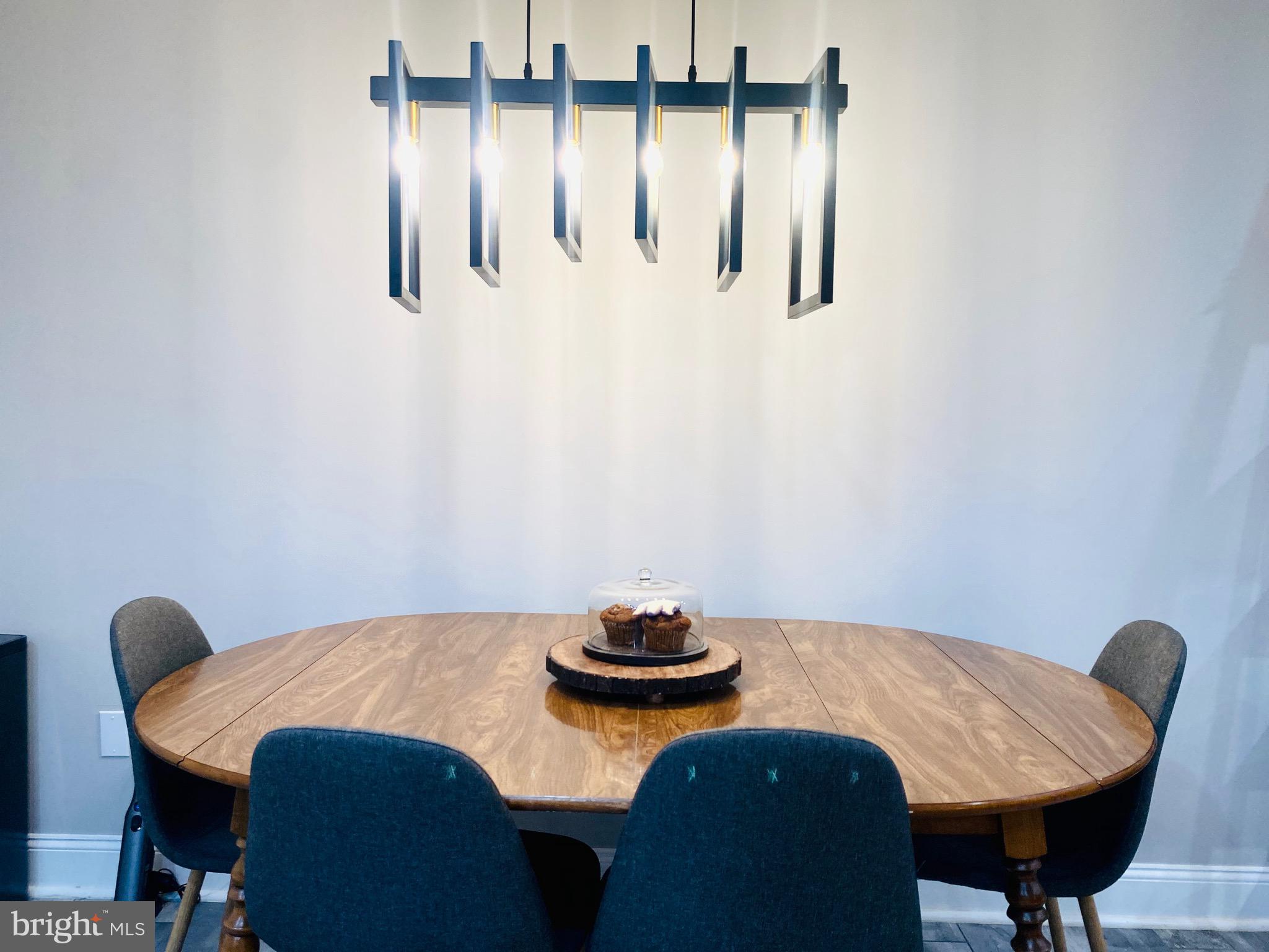 KINGS WOODS - Residential Lease