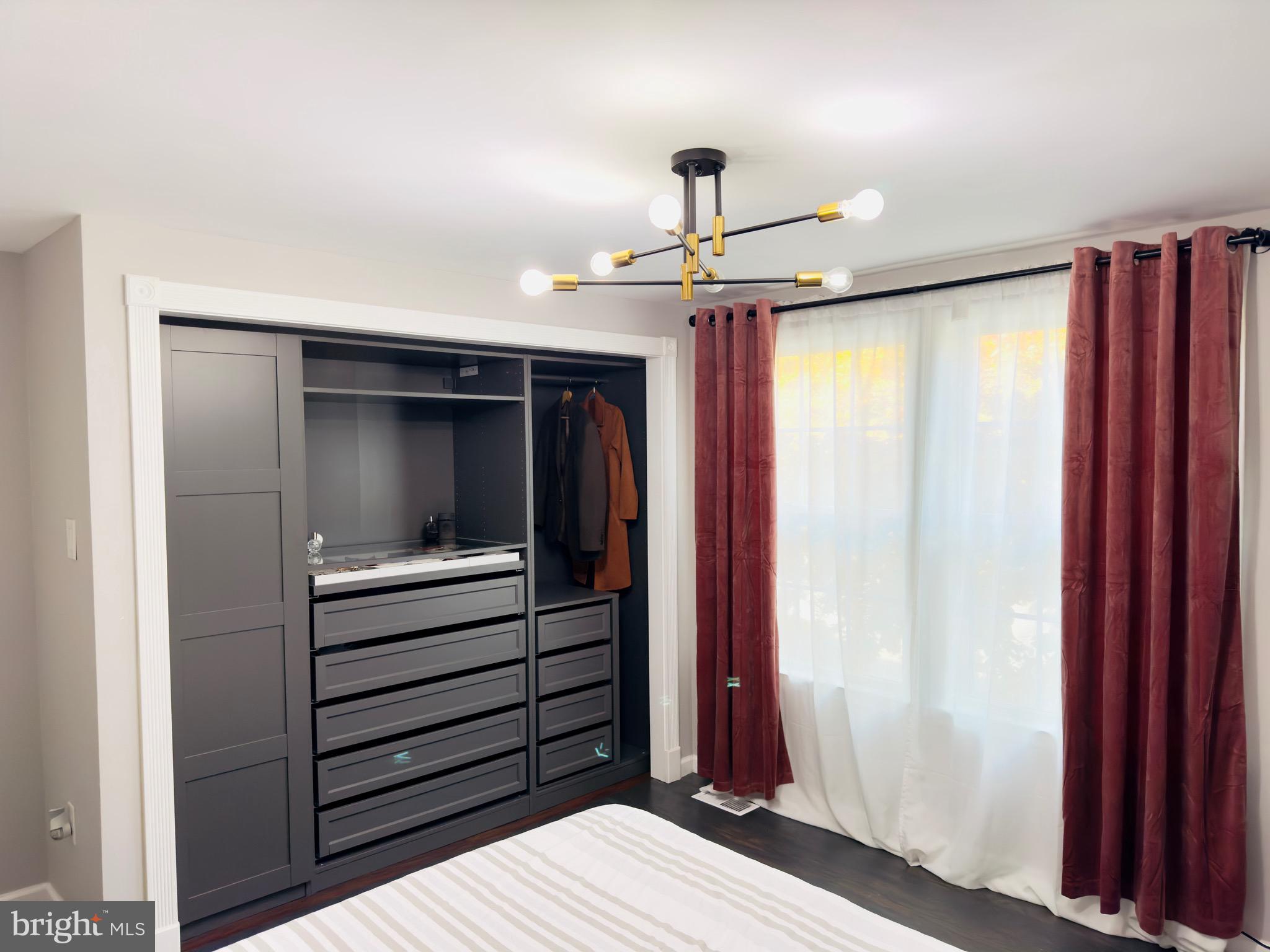 KINGS WOODS - Residential Lease