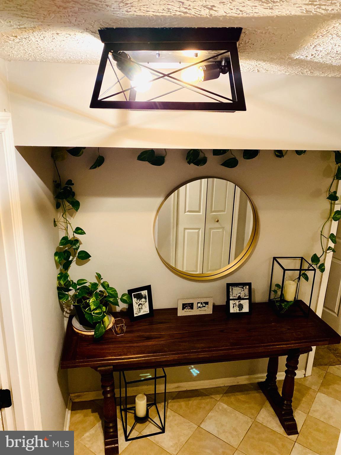 KINGS WOODS - Residential Lease