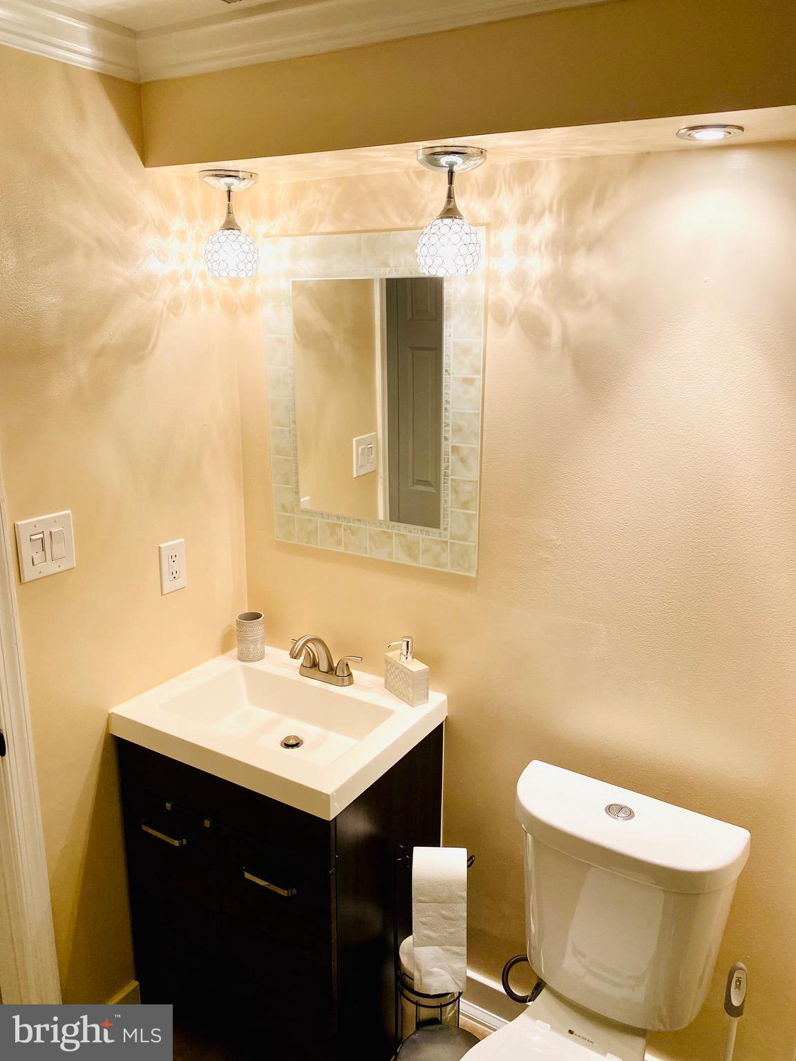 KINGS WOODS - Residential Lease