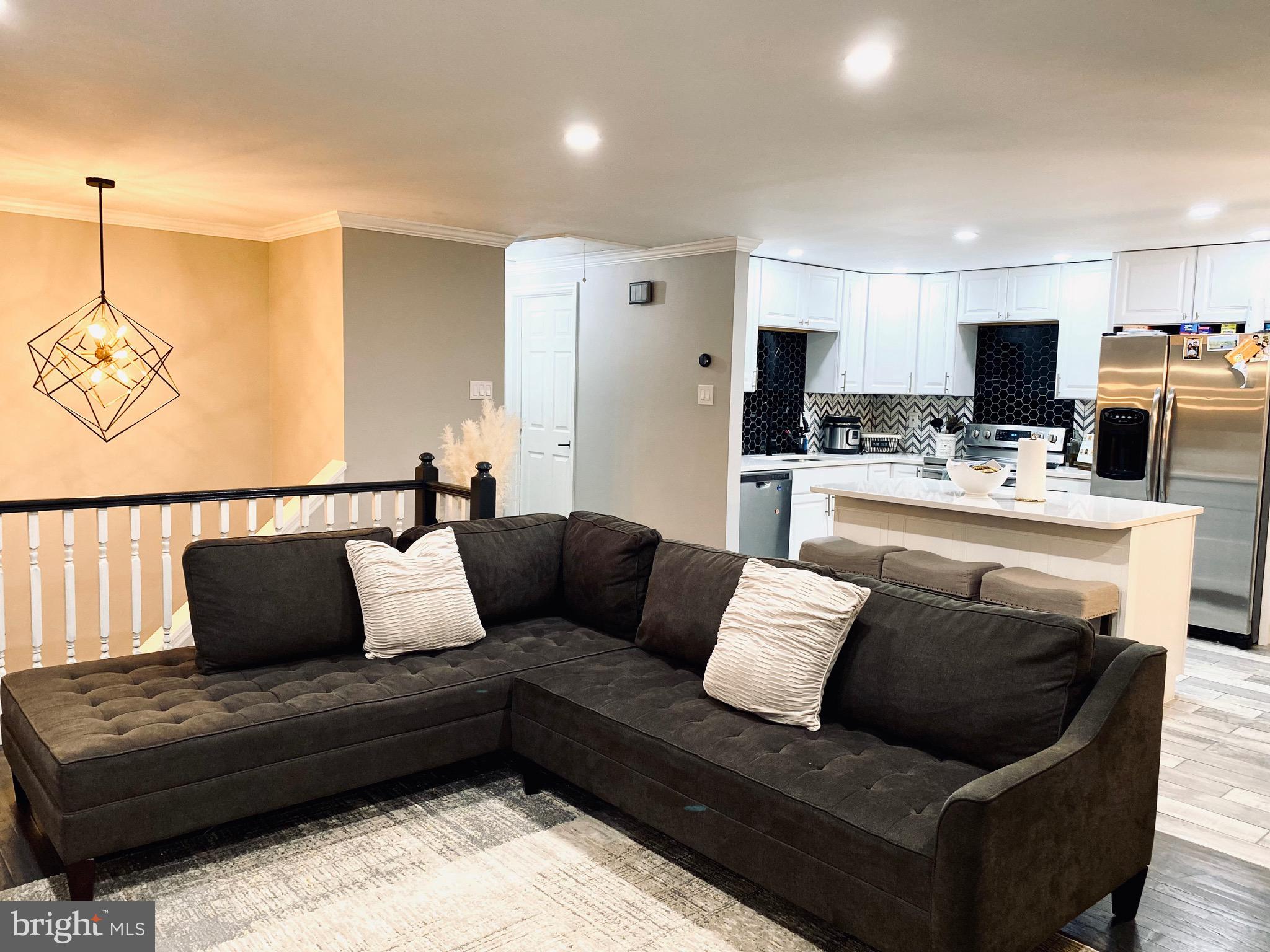 KINGS WOODS - Residential Lease