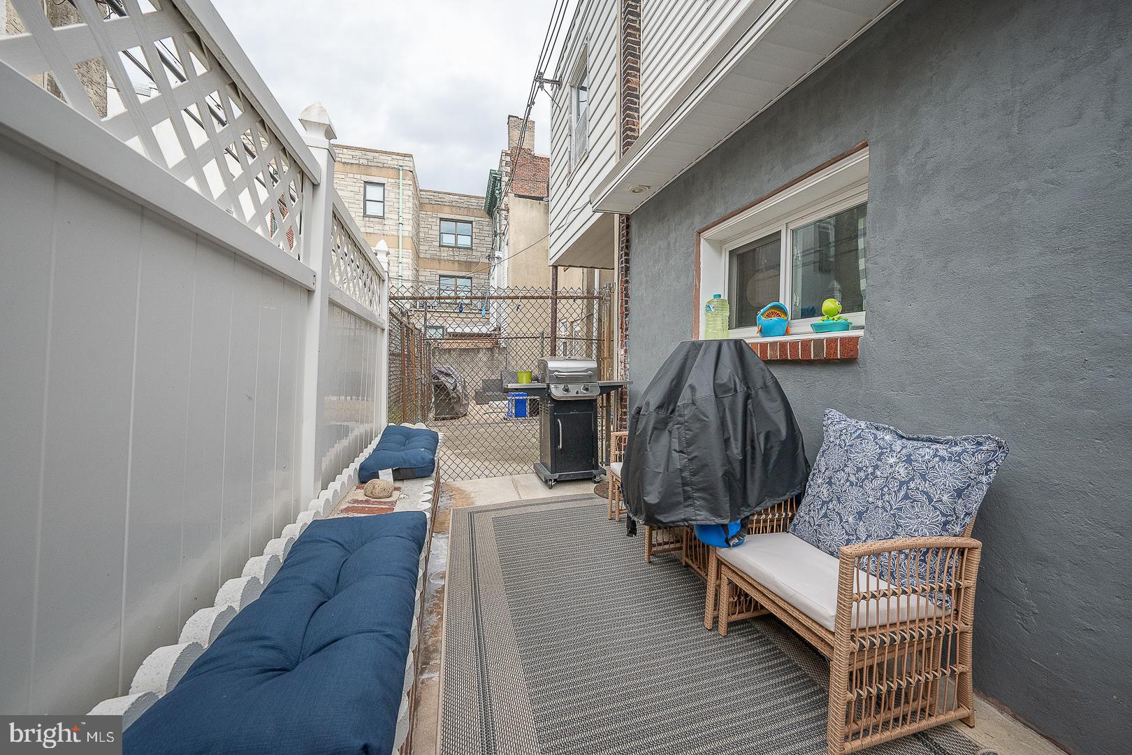 GRAYS FERRY - Residential Lease