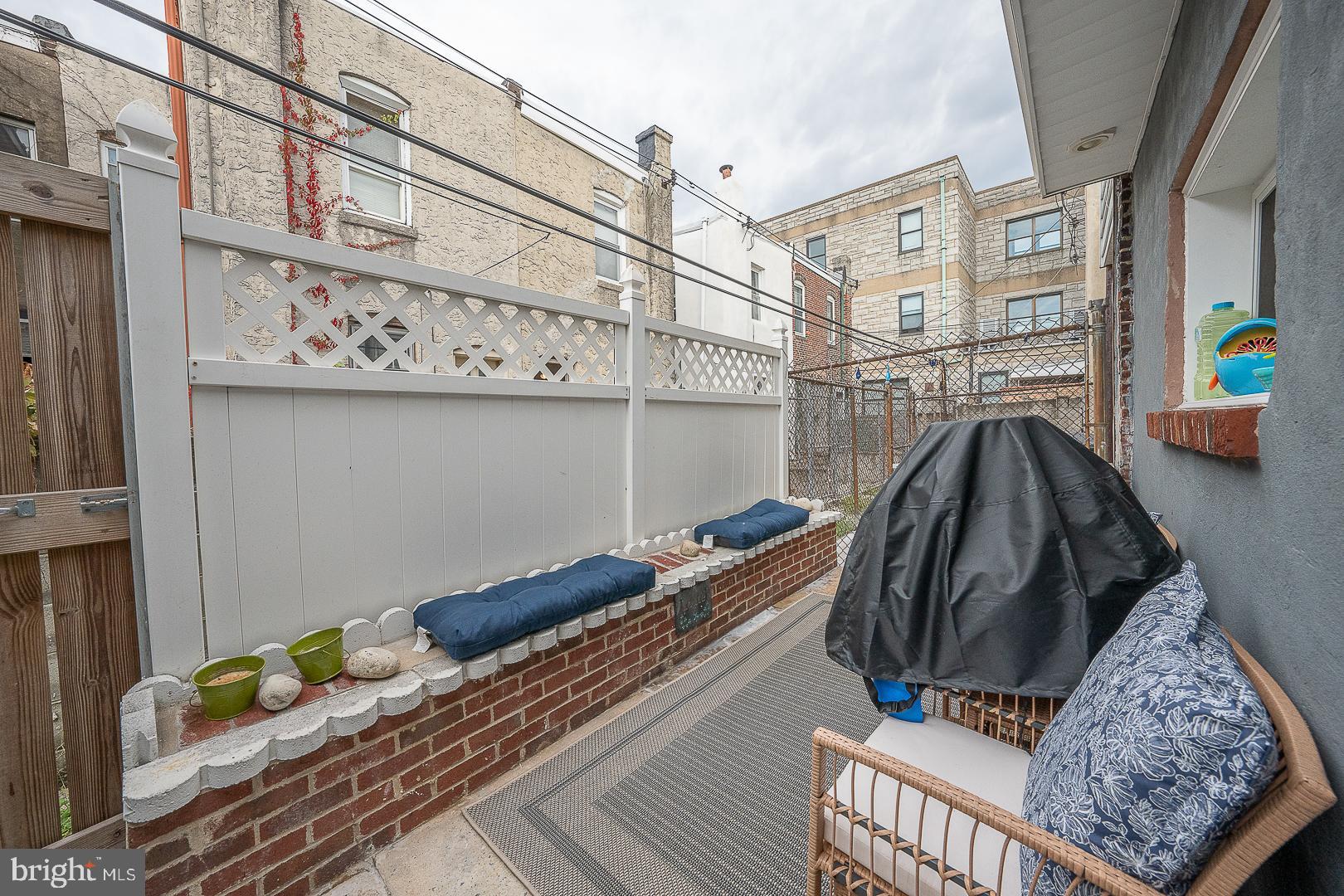 GRAYS FERRY - Residential Lease