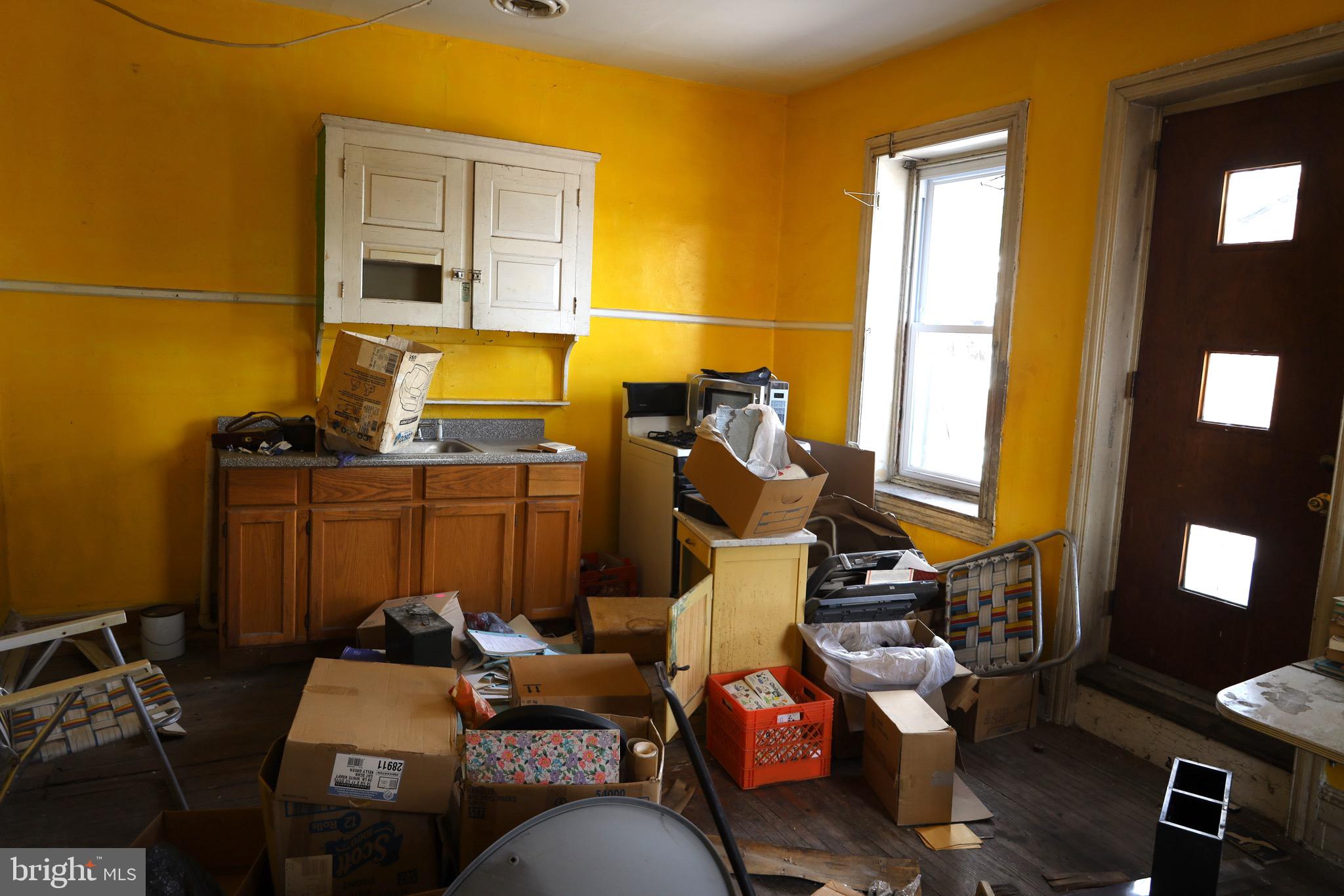 WEST PHILADELPHIA - Commercial Sale