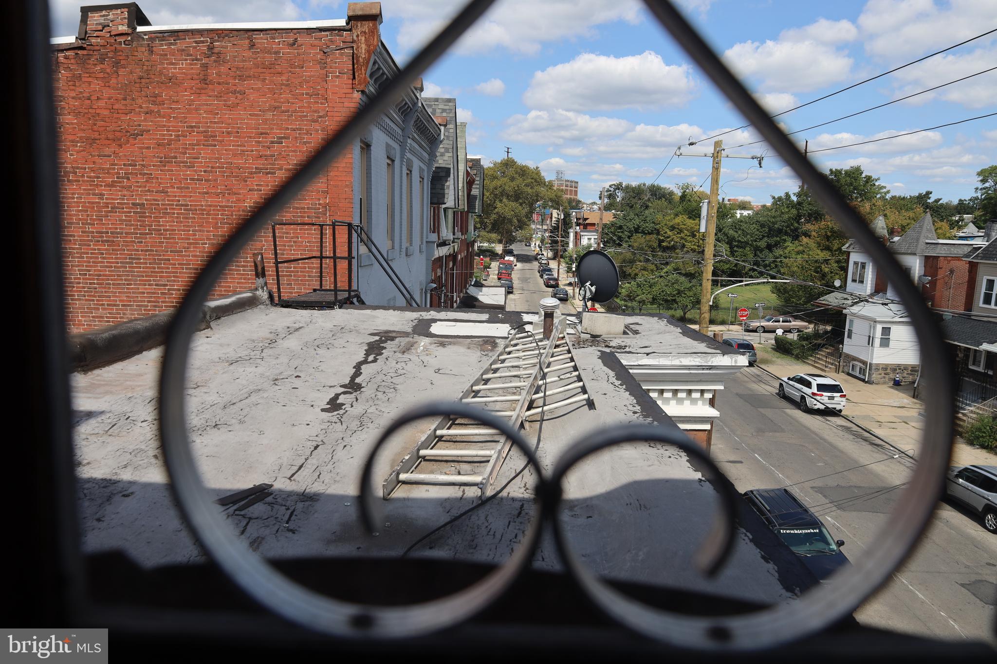 WEST PHILADELPHIA - Commercial Sale