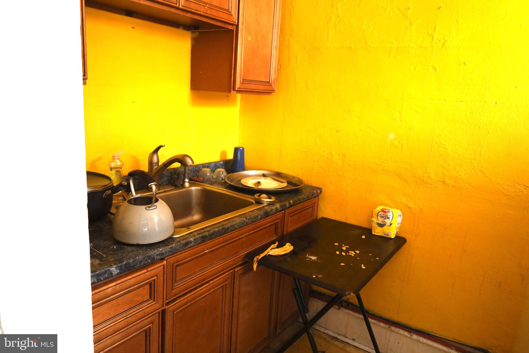 WEST PHILADELPHIA - Commercial Sale