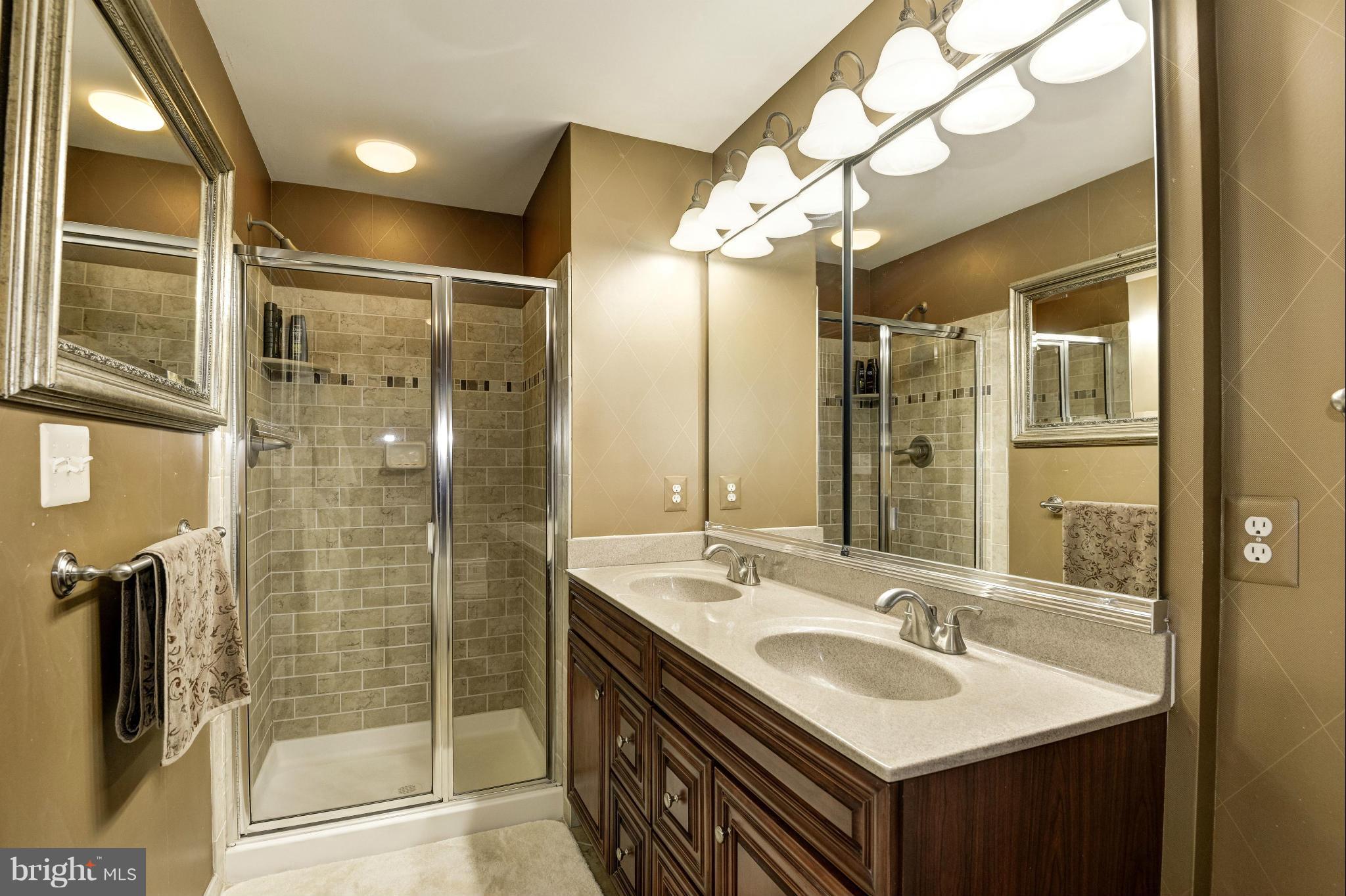AMBERLEA AT SOUTH RIDING - Residential