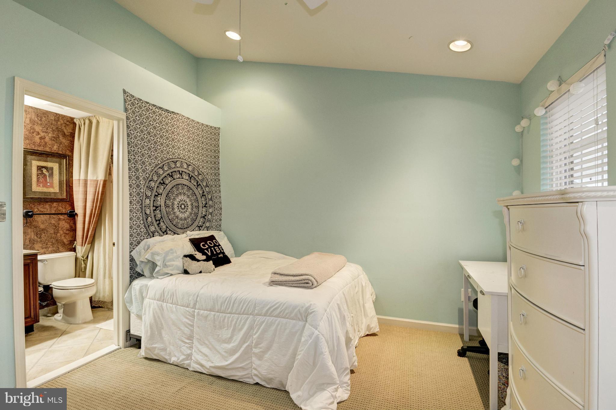 AMBERLEA AT SOUTH RIDING - Residential