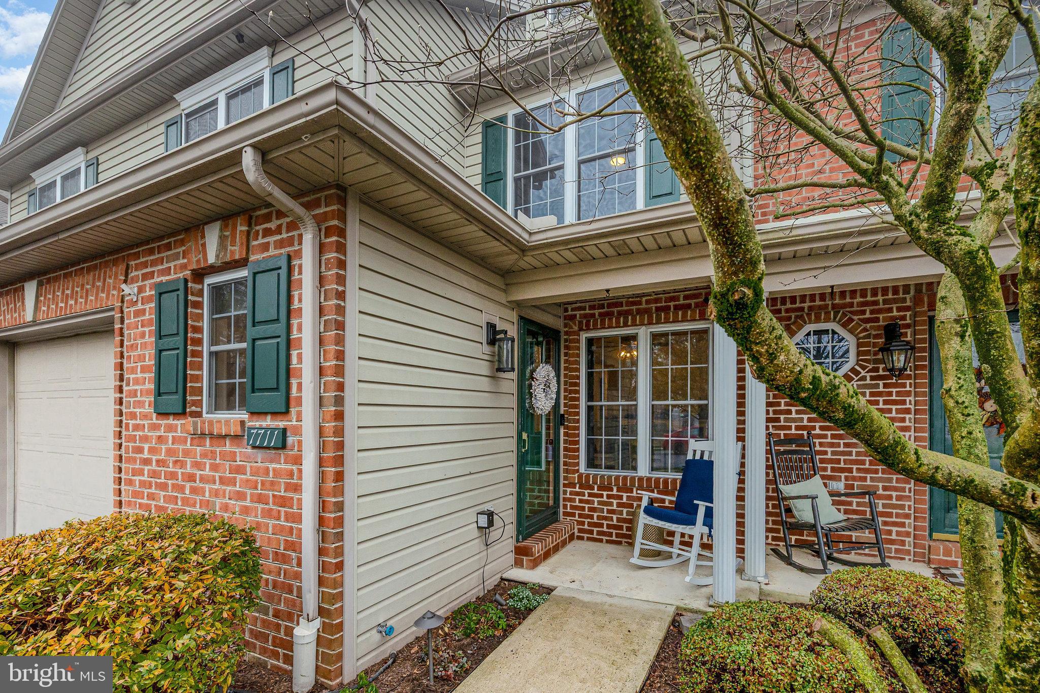 7711 J L MOYER COURT