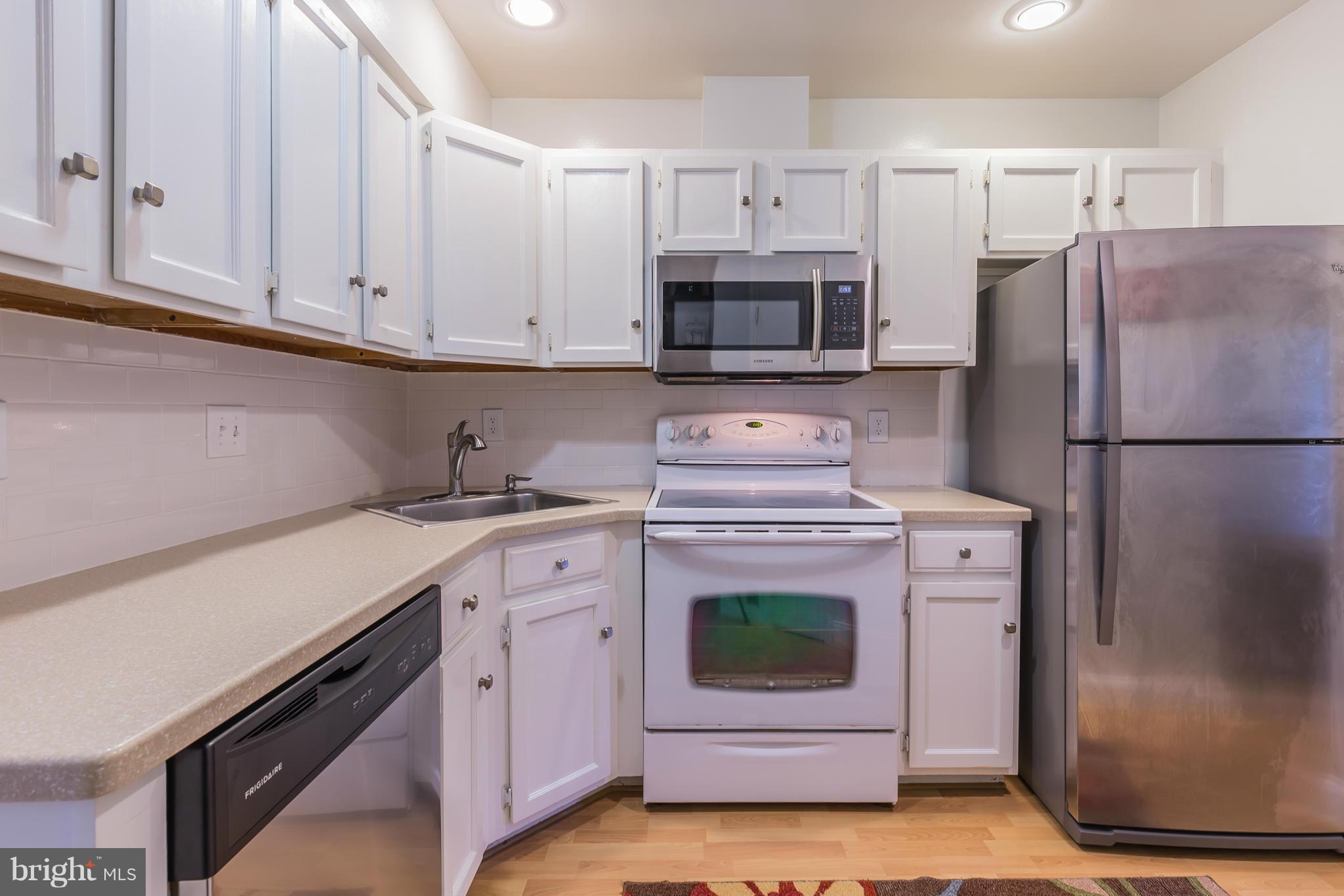 WOODGATE VILLAGE - Residential