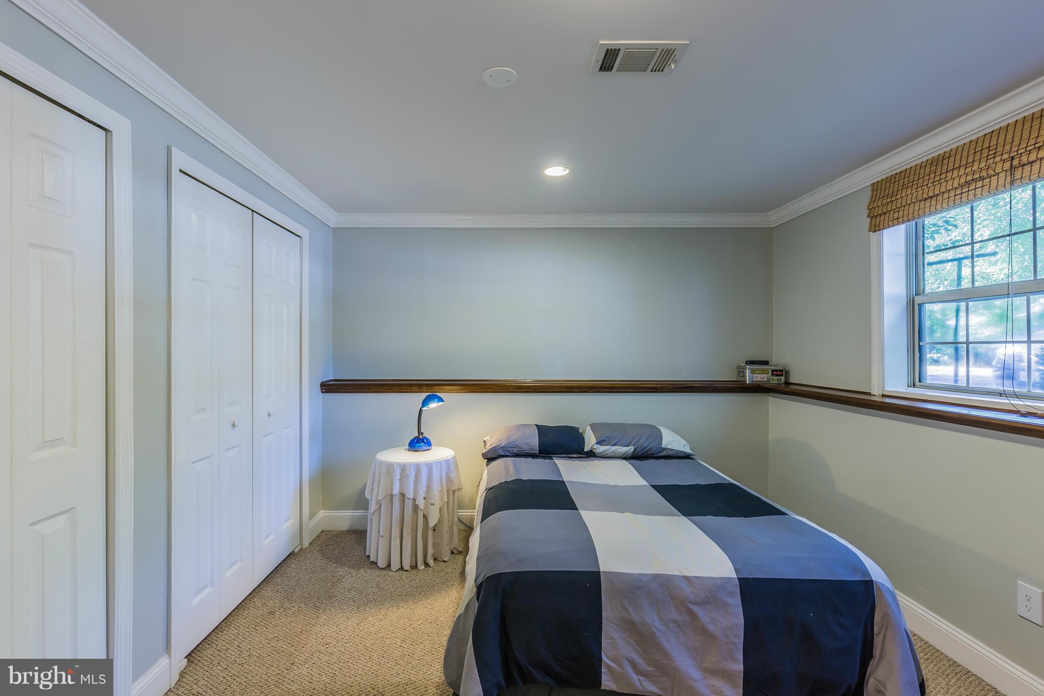 WOODGATE VILLAGE - Residential