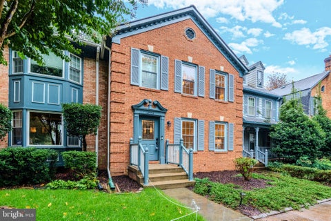 Photo of 12504 Sweet Leaf Terrace, FAIRFAX, VA 22033 (MLS # VAFX2342504)