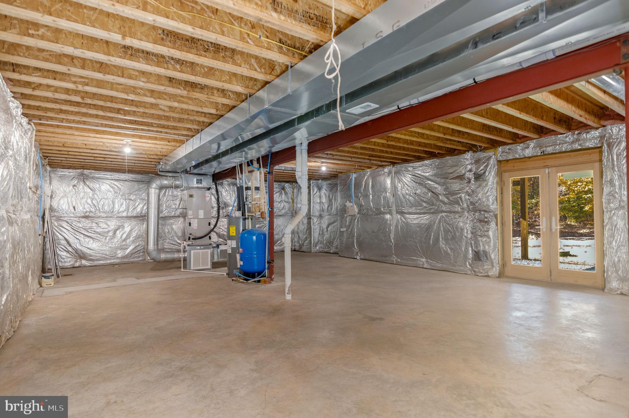 FRESHWATER ESTATES - Residential