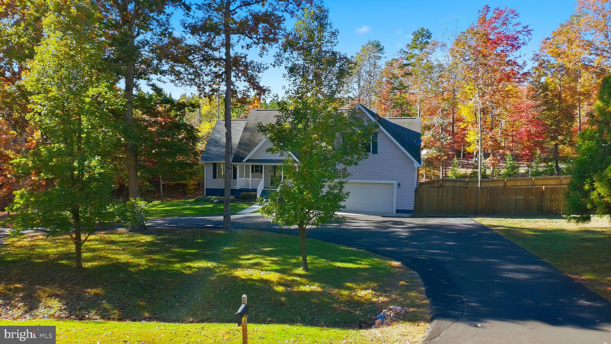 FRESHWATER ESTATES - Residential