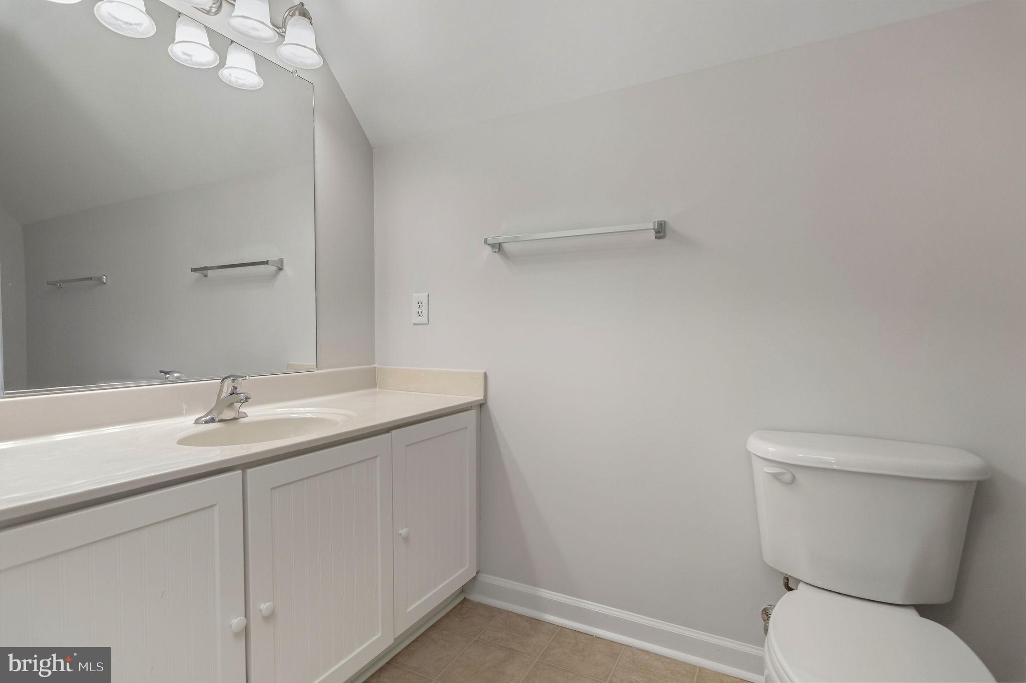 FRESHWATER ESTATES - Residential