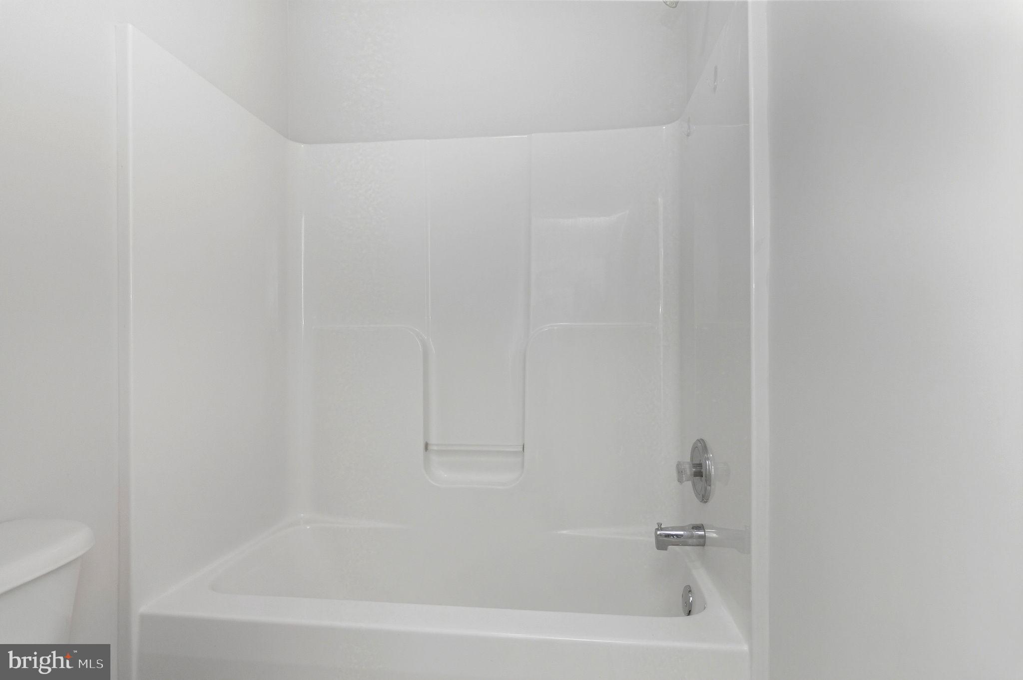 FRESHWATER ESTATES - Residential